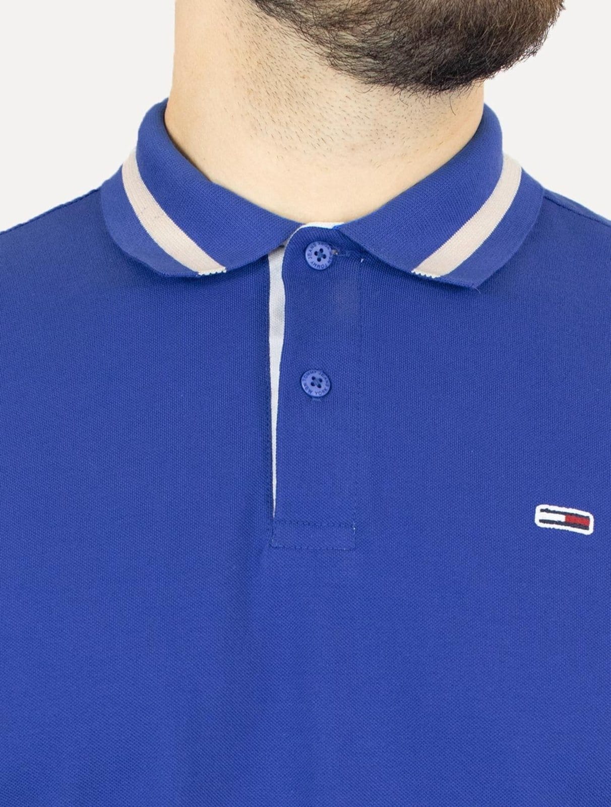 Vista 2 Polo Tommy Jeans Masculina Piquet Neck Branded Royal Tommy Jeans azul
