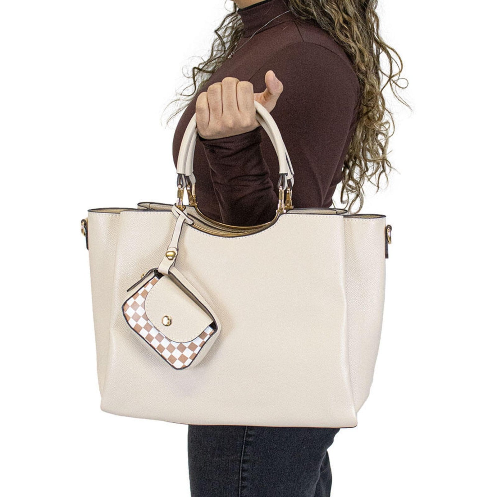 Vista 2 Bolsa Feminina Chenson Cg84996 1824996 Chenson preto