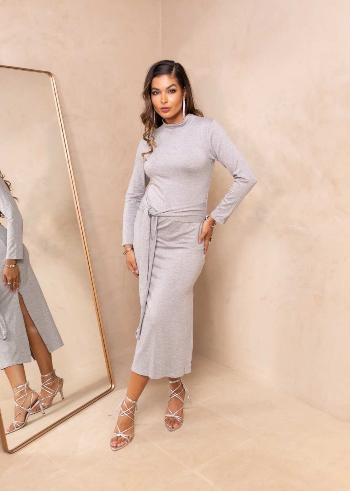 Vestido Midi manga longa Com Cinto Giany