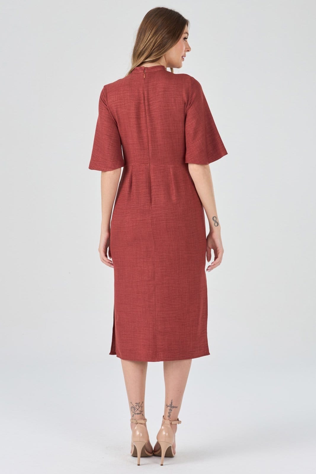 Vista 2 Vestido Midi PKS Mangas 3/4 Terracota PKS vinho