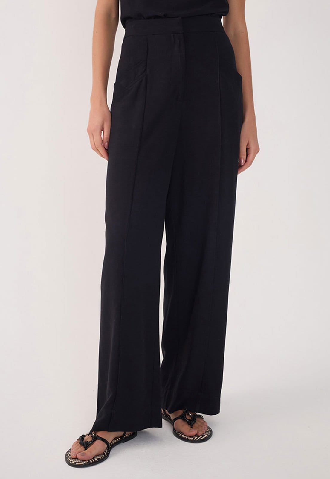 Calça Dress To Pantalona Pocket Assimétrico Preta