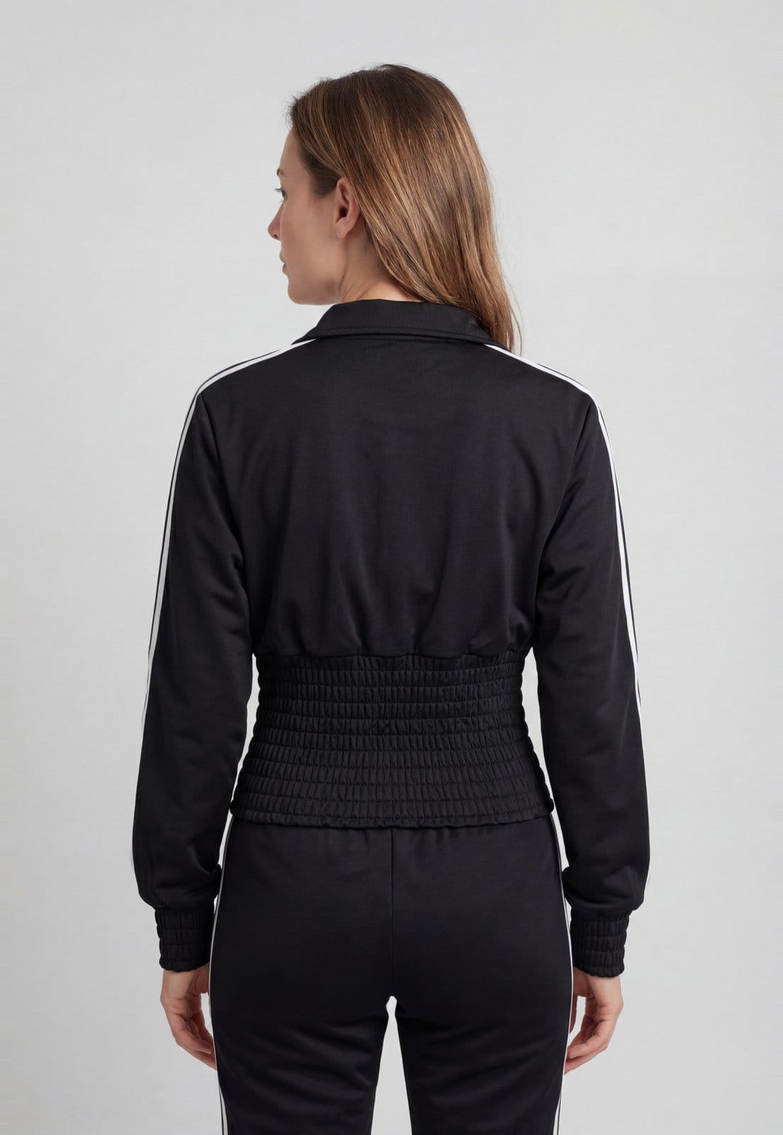 Vista 2 Jaqueta Feminina adidas Originals Smocked FB TT Preta adidas Originals preto