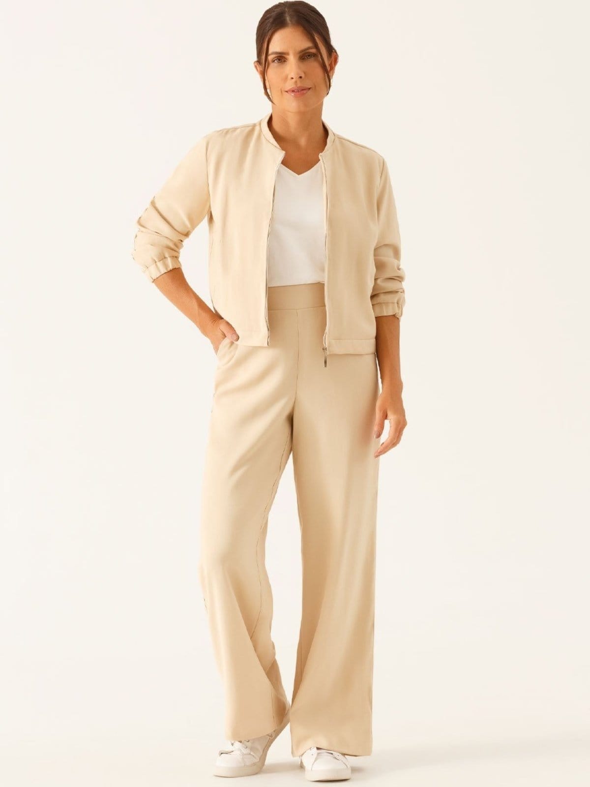 Calça Alfaiataria Wide Leg em Viscose Aveia Vitoriana