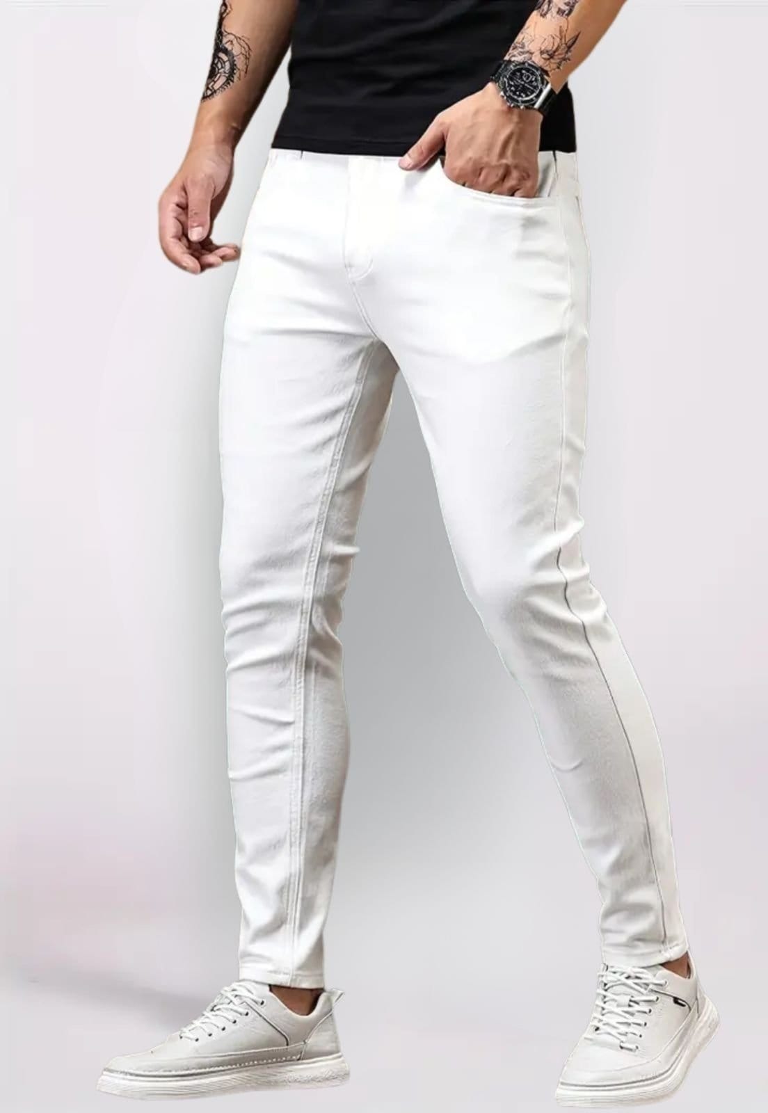 Vista 2 Kit 2 Calça Masculina Tempo Hábil Bege e Branco Sarja Corte Tradicional 5 Estilo multicolorido