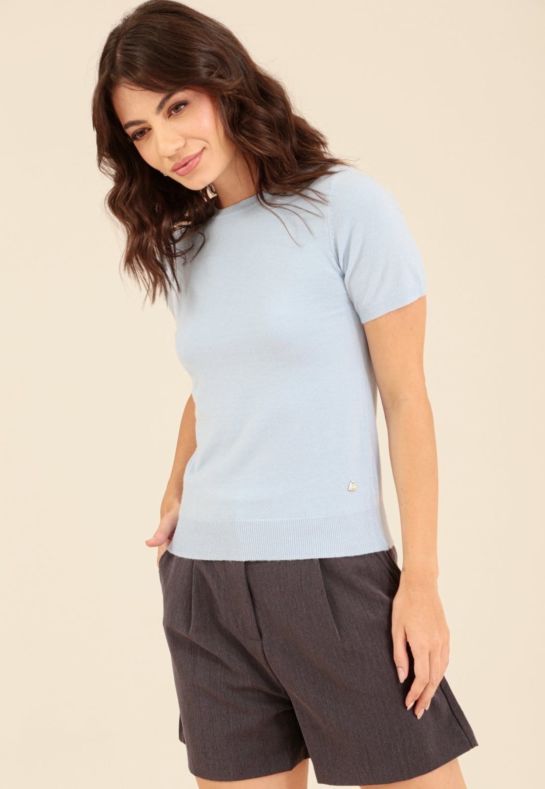 Blusa Pop Me Em Tricô Manga Curta Decote Redondo Claro