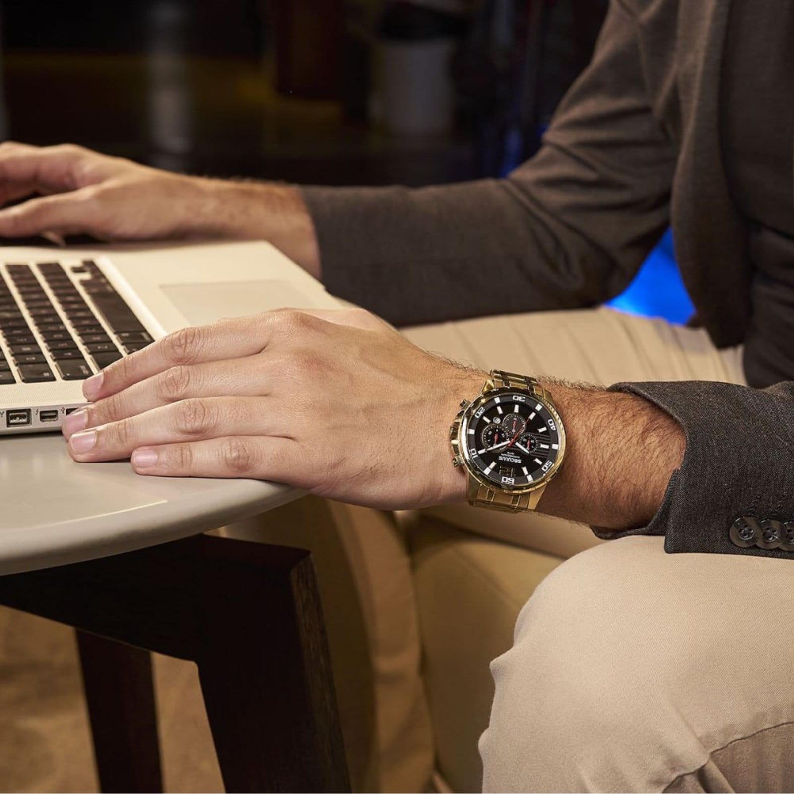 Vista 2 Relógio Masculino Cronógrafo 3D Aço Seculus dourado