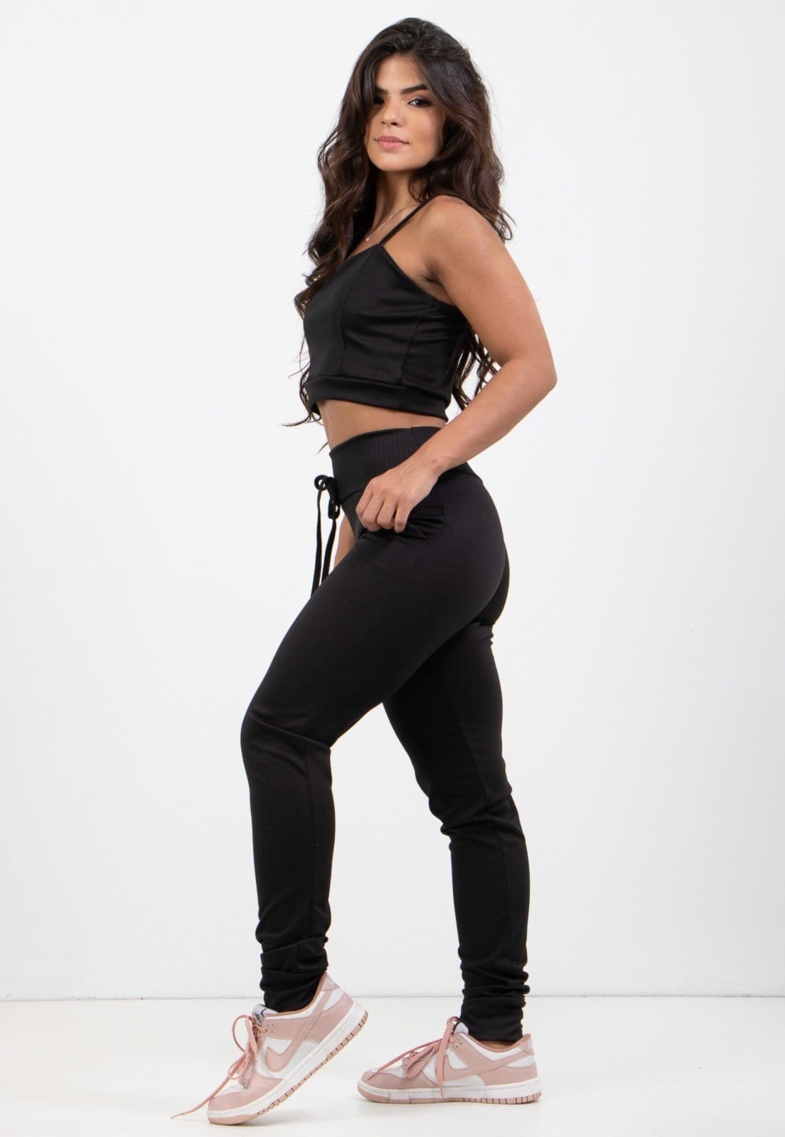 Vista 2 Calça Jogger Diluxo Moletom Canelada Preta Diluxo preto