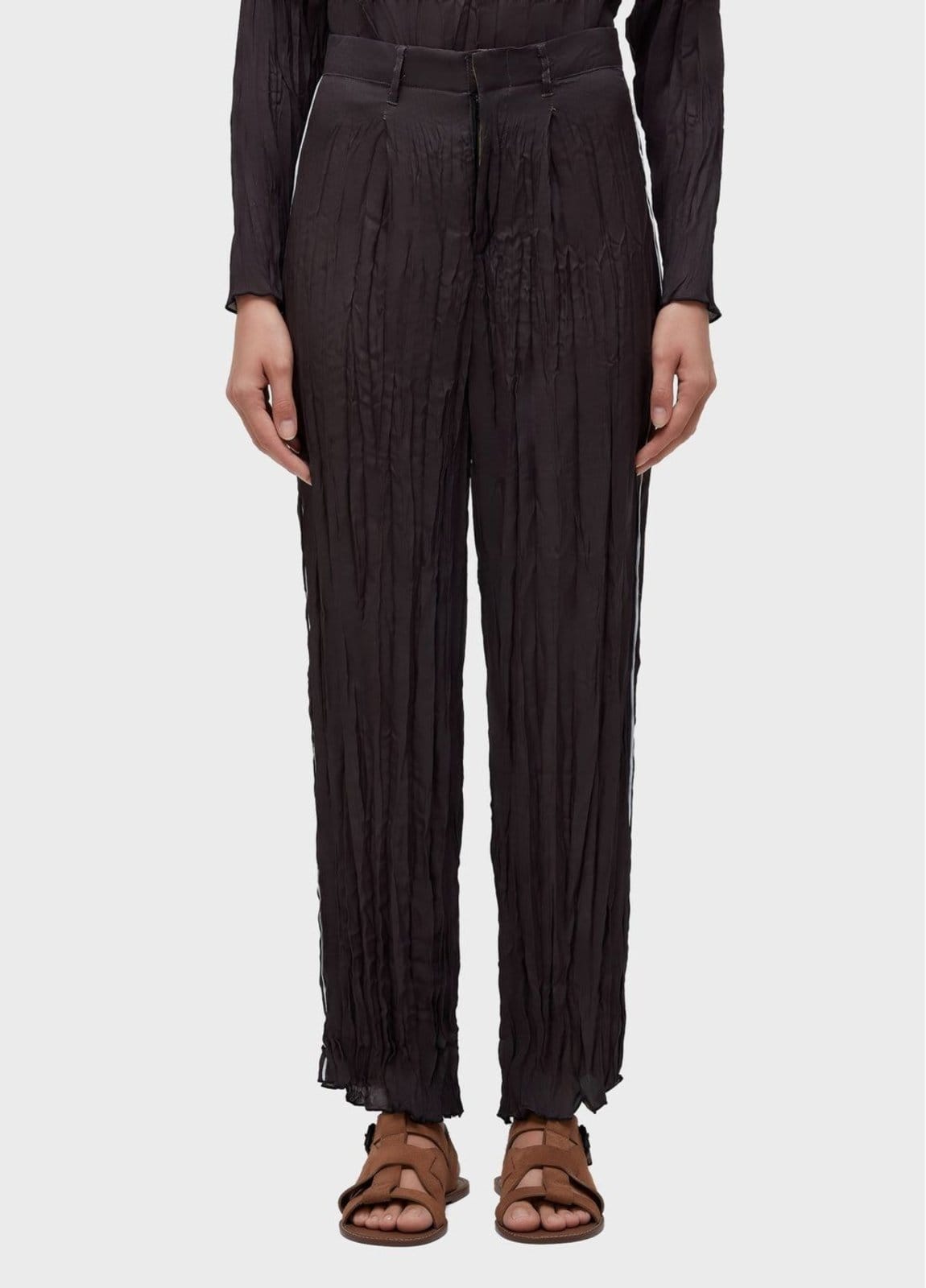 Vista 2 Calça reta wrinkle satin Osklen preto
