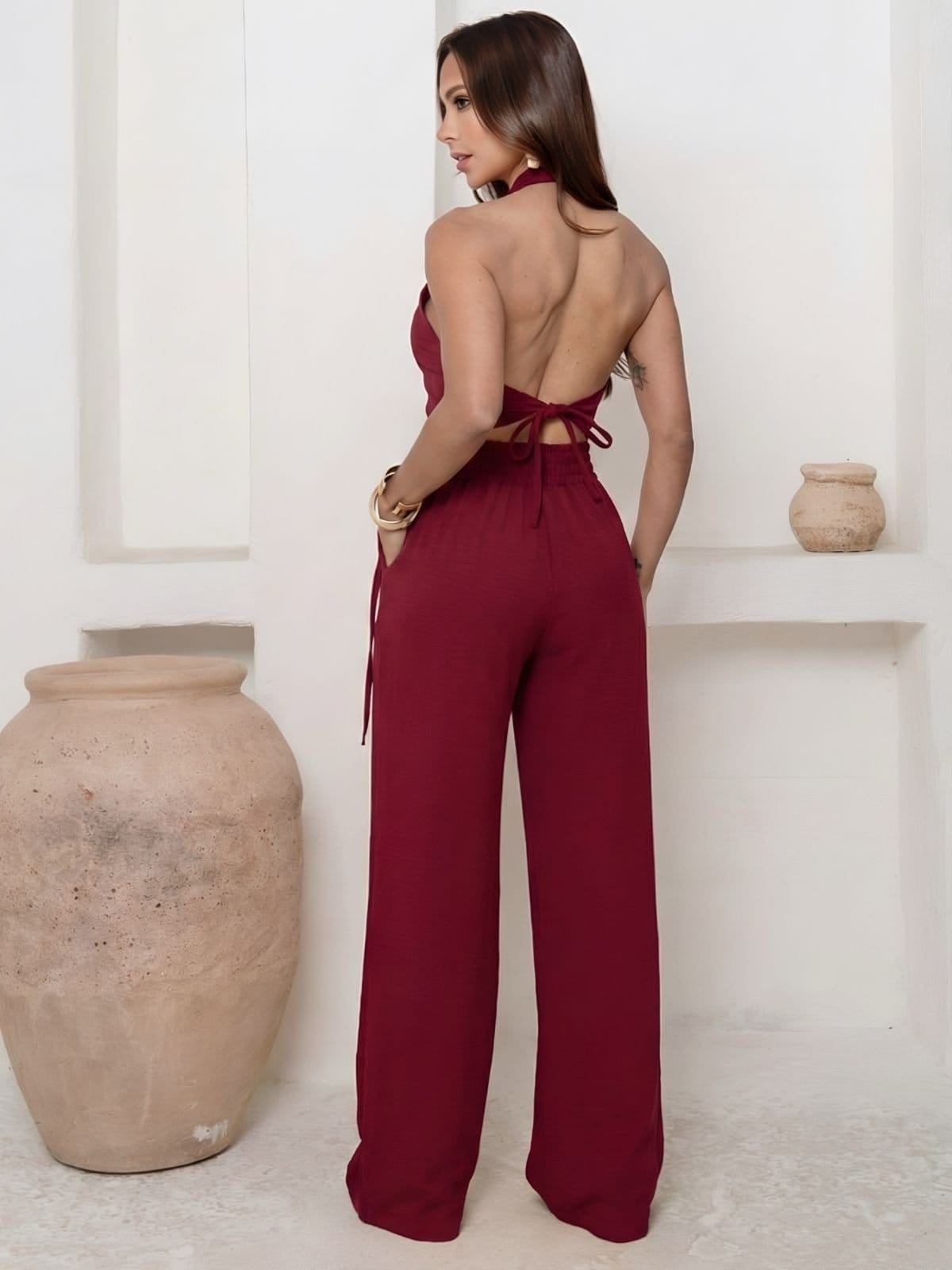 Vista 2 Conjunto Alfaiataria Feminino Divina Gata Cropped Com Bojo E Calça Com Ilhós Vinho DIVINA GATA vermelho