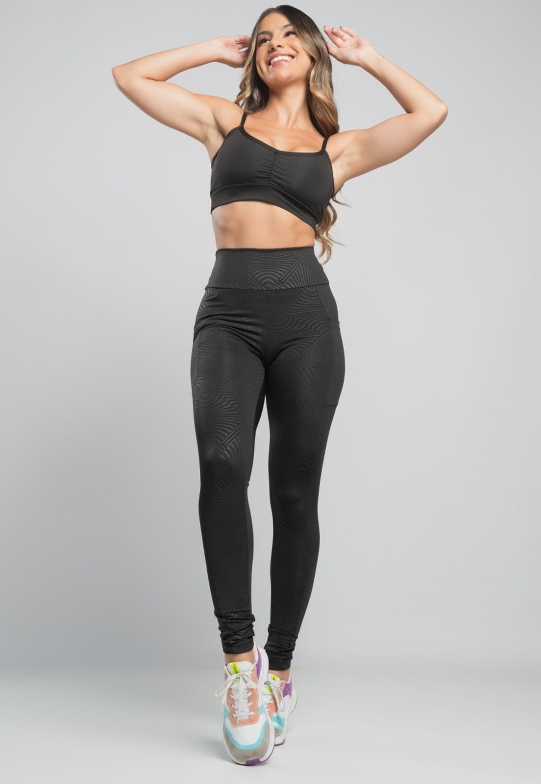 Calça Legging MVB Modas CirrêTexturizada Bolso Cintura Alta Preta