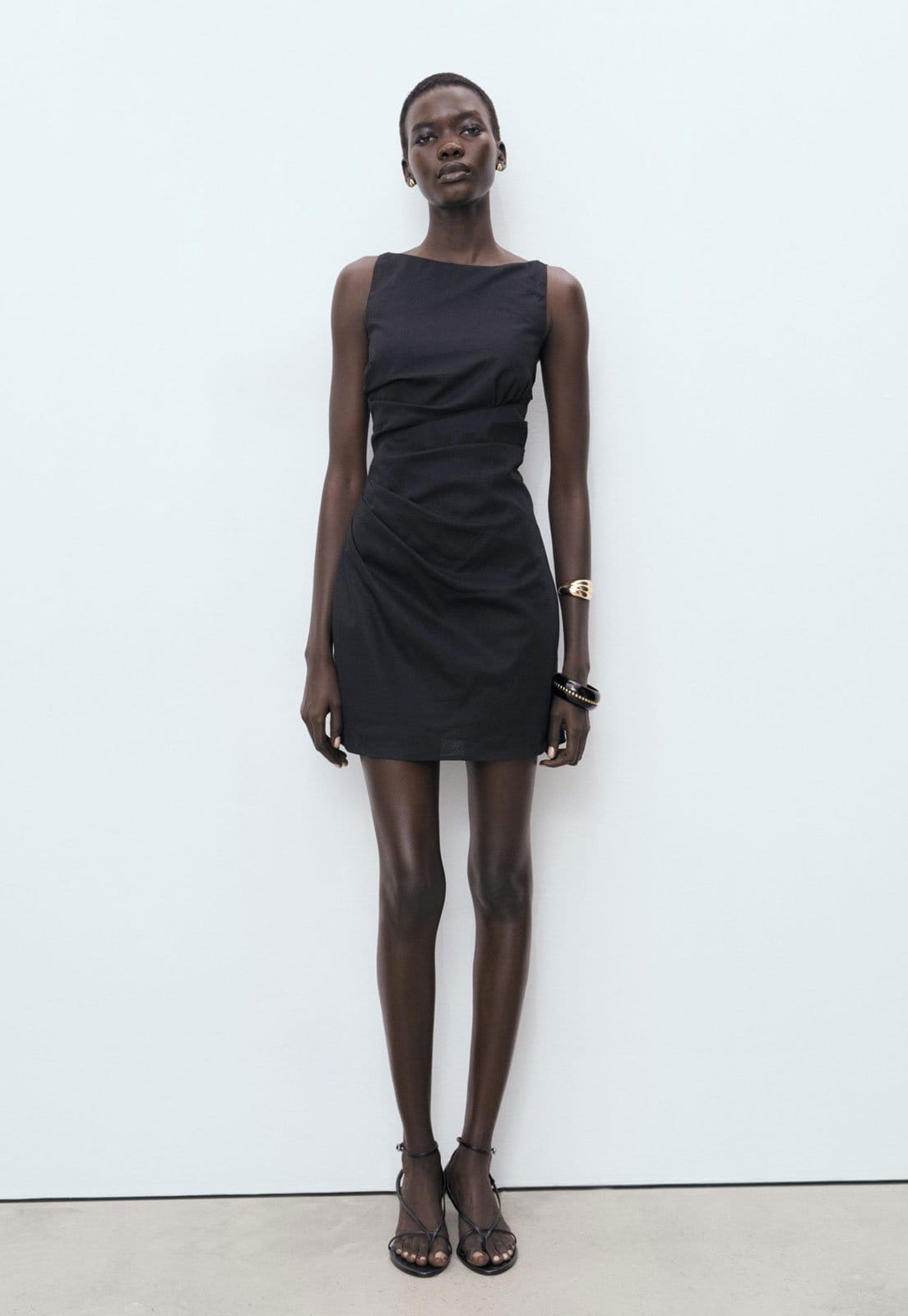 Vista 2 Vestido Feminino Mango Ajustado Drapeado Mango preto