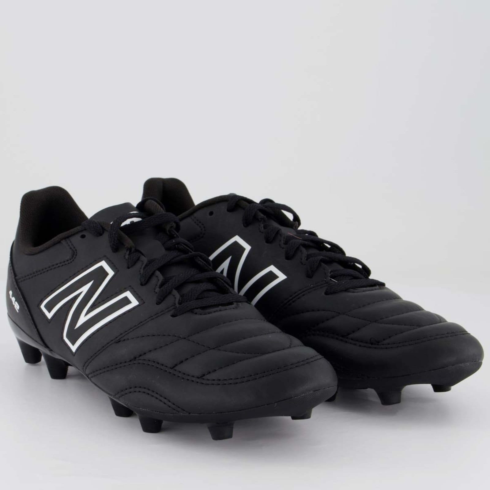 Vista 2 Chuteira New Balance 442 V2 Academy FG Campo Preta New Balance preto