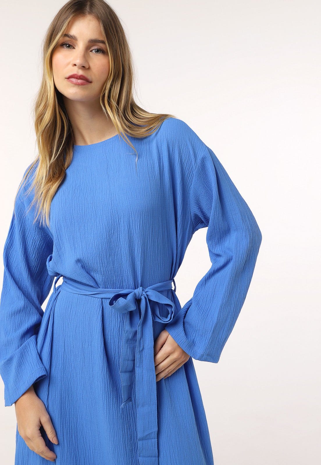 Vista 2 Vestido Trendyol Collection Midi com Faixa Trendyol Collection azul