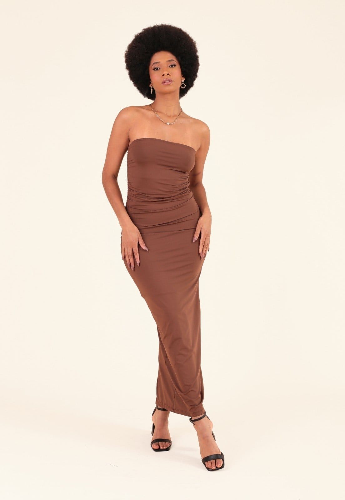 Vista 2 Vestido Midi Pop Me Em Poliamida Com Decote Reto E Franzidos Pop Me marrom