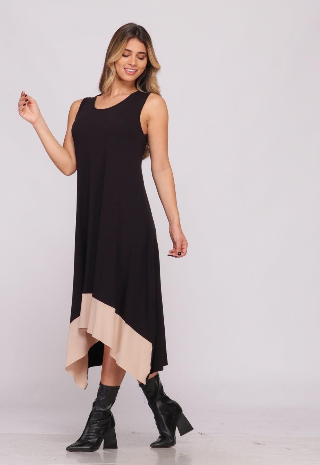 Vista 2 Vestido Midi Assimétrico com Pontas B'Bonnie Nani BBonnie bege/preto