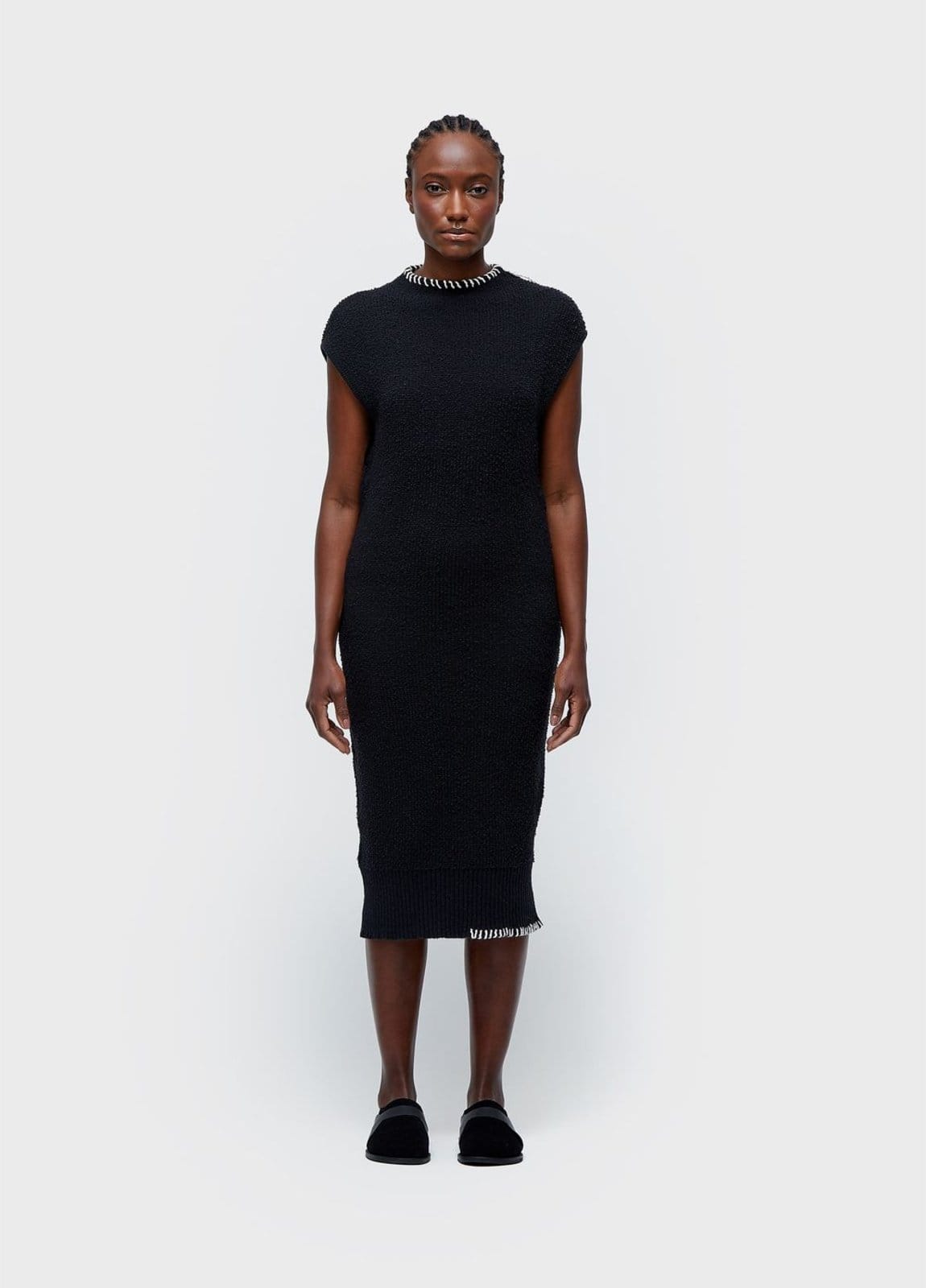 Vestido tricot bouclet pespontos