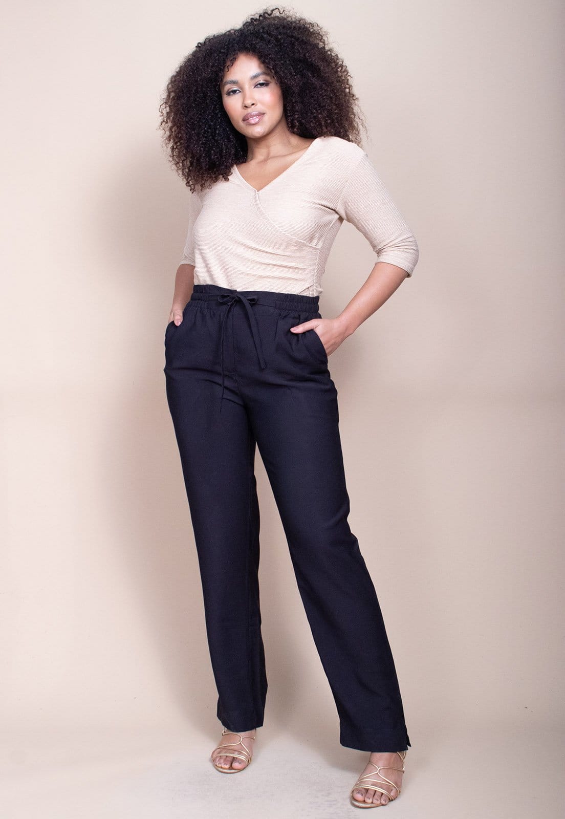 Vista principal Calça Cabanafree Pantalona Linho com Viscose Preta Cabanafree preto