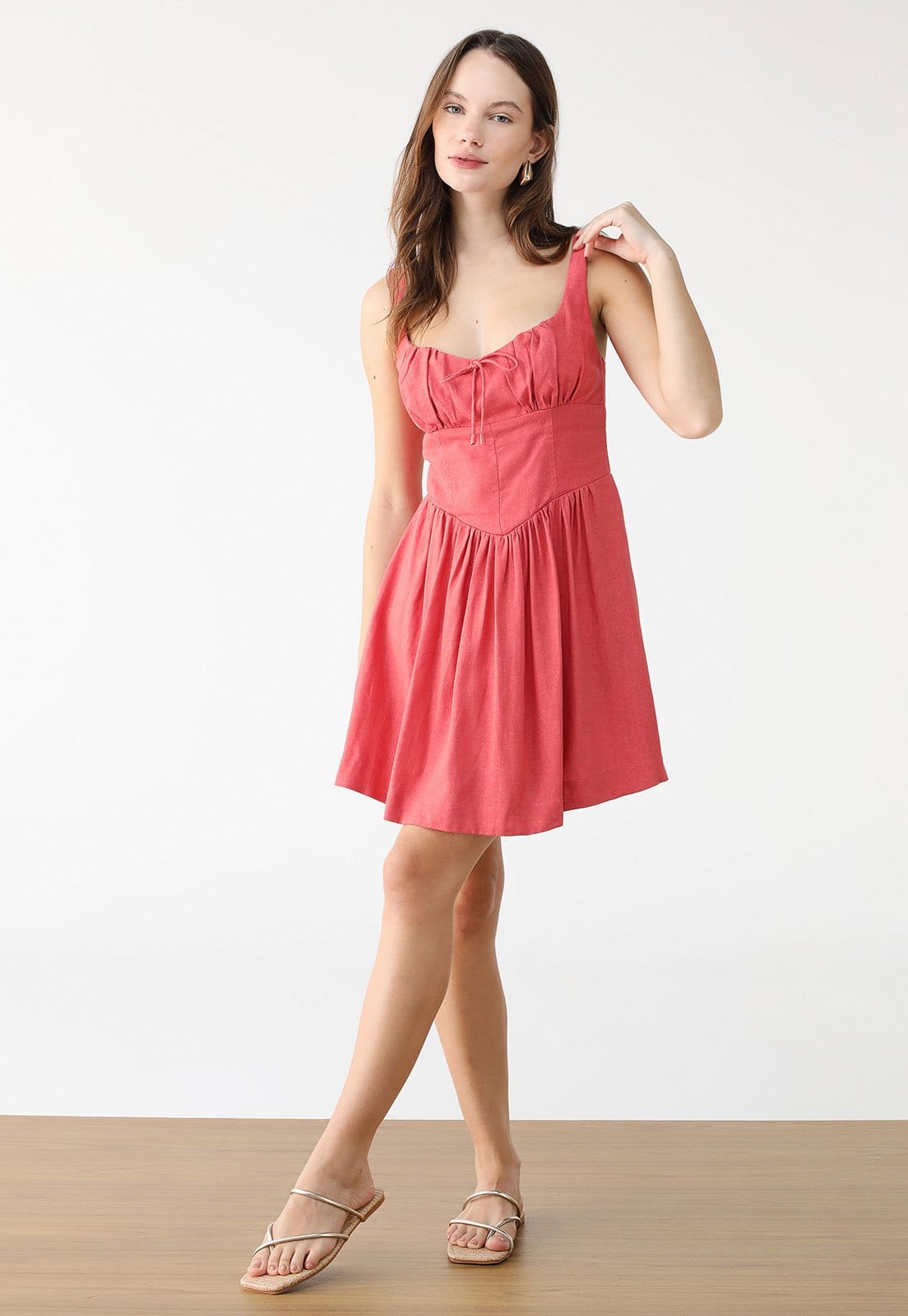 Vista 2 Vestido Feminino FARM Alças Ajustáveis FARM coral