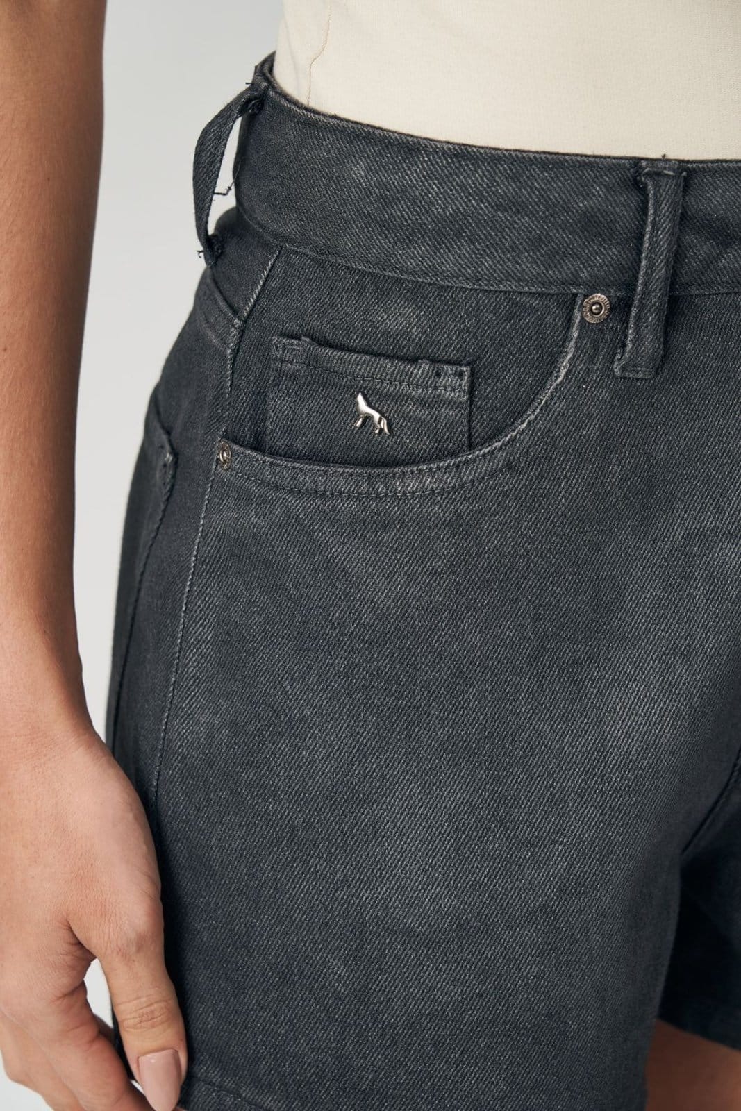 Vista 2 Short Dark Classic Feminino Acostamento ACT FEMININO jeans