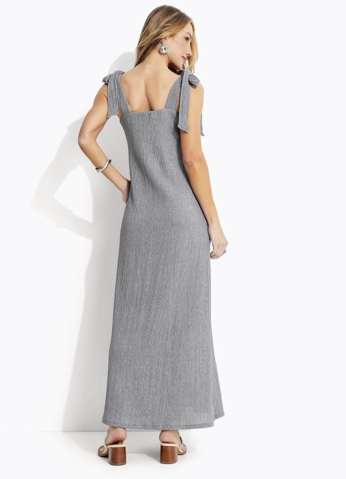 Vista 2 Vestido Em Malha Anarruga Claro Quintess cinza