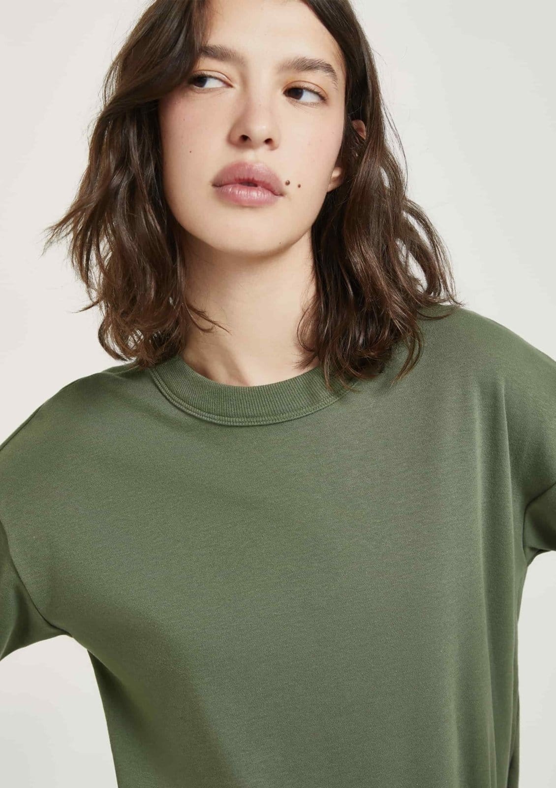 Vista 2 Pijama Longo Feminino Box Em Malha Premium Hering HERING INTIMATES verde