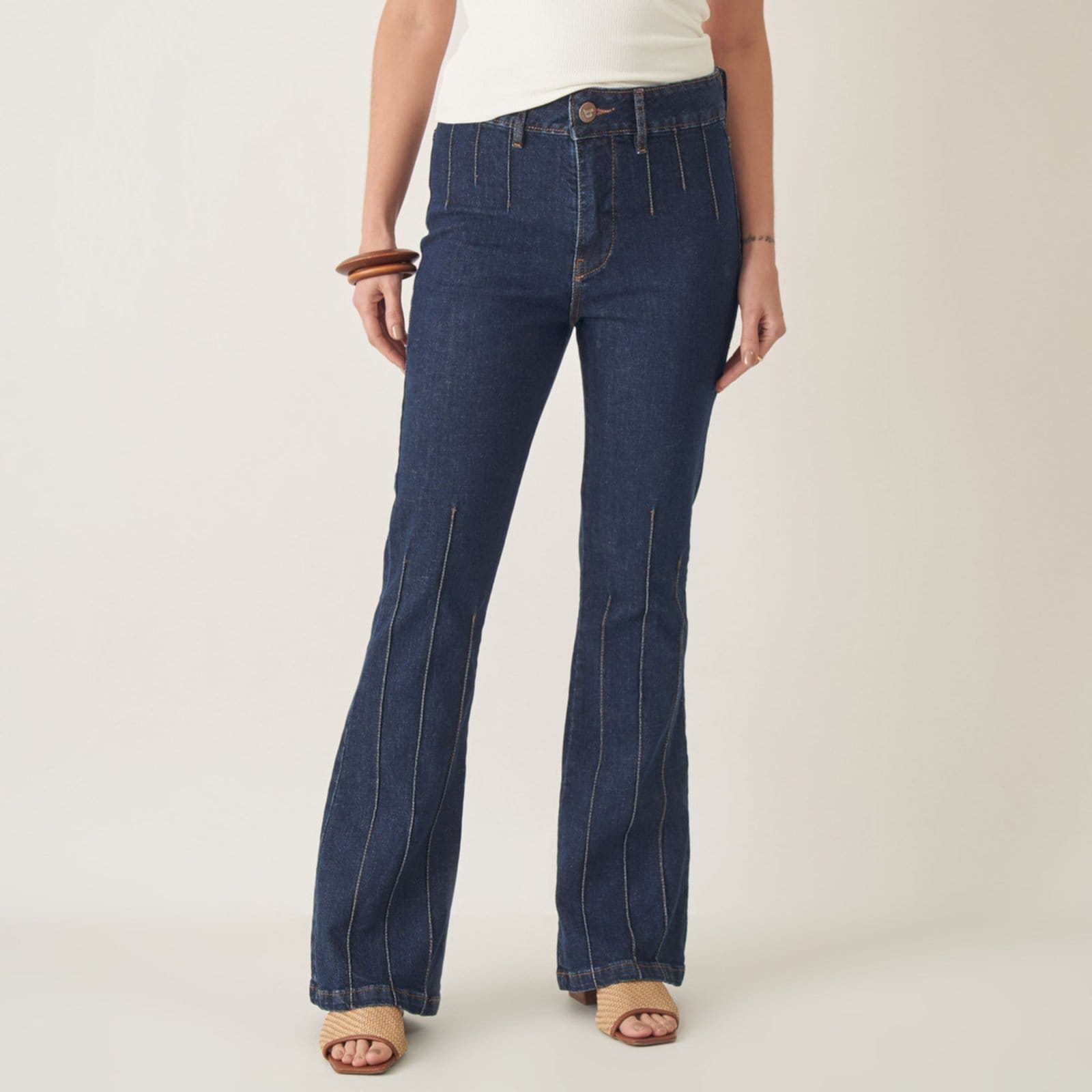 Calça Flare Jeans Cintura Alta com Nervuras