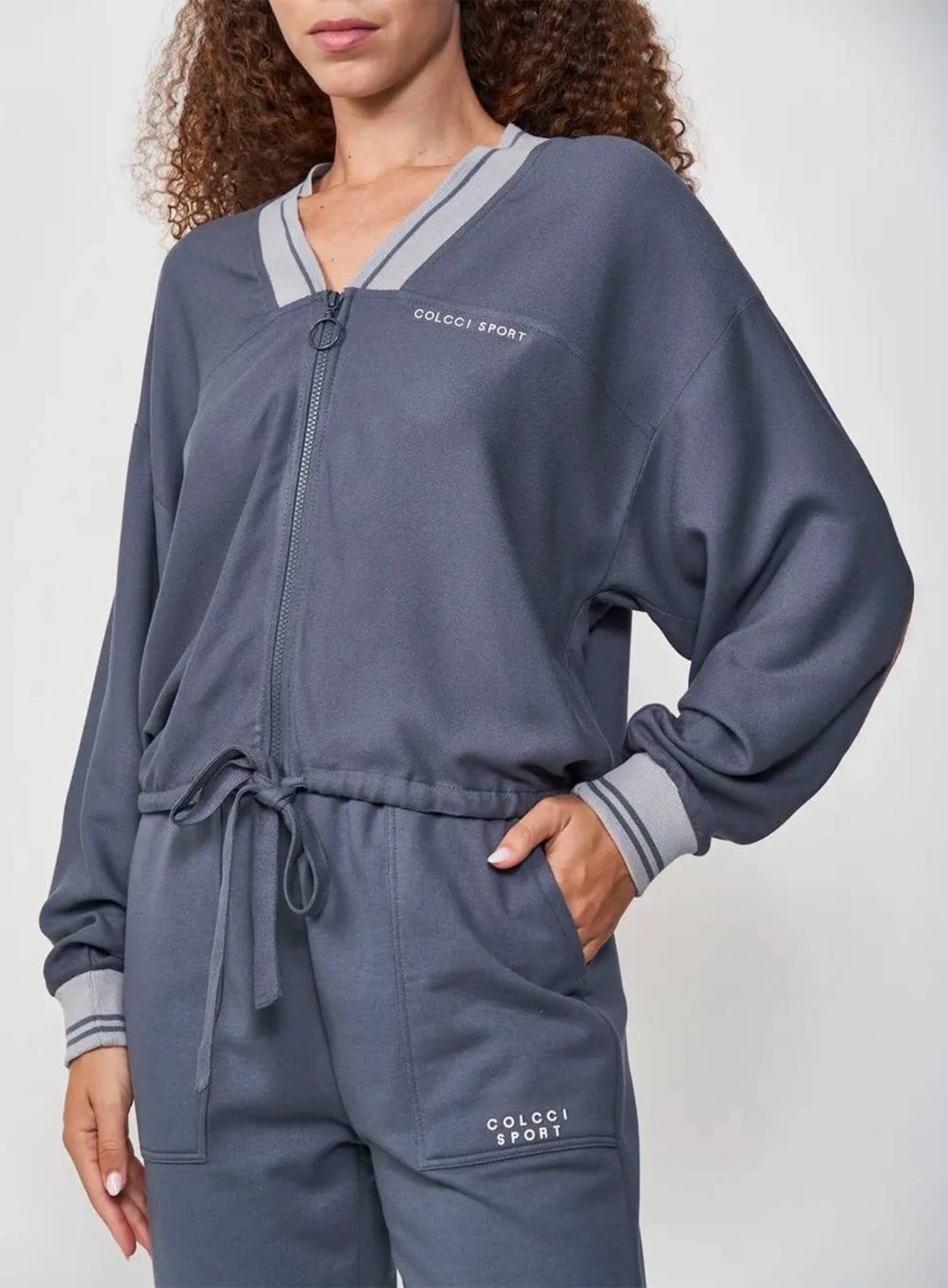 Vista principal Jaqueta Colcci Sport Loose Feminina Colcci Sport cinza