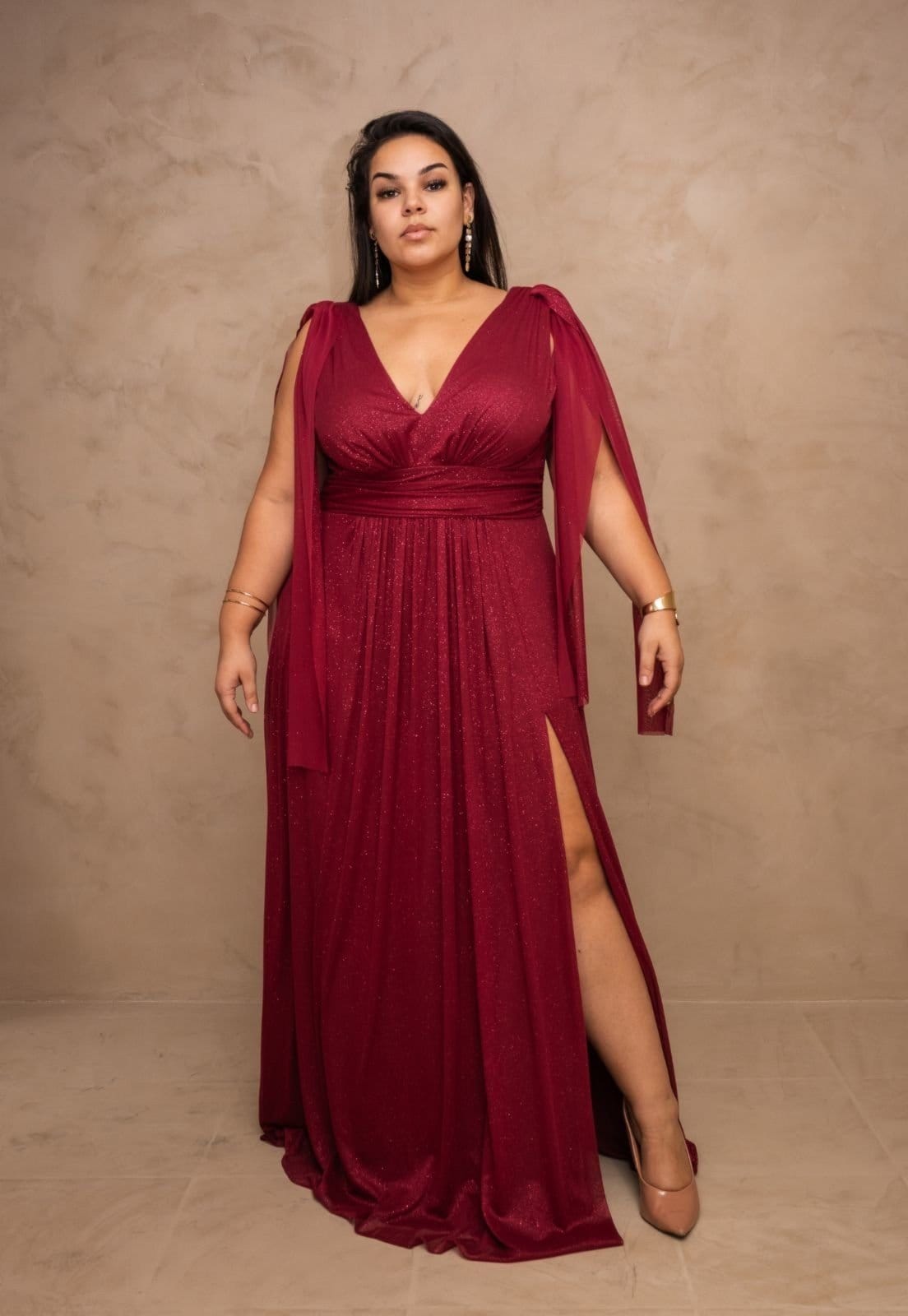 Vestido Longo de Festa decote em V Plus size Curvy Lurex Phinnatta Marsala