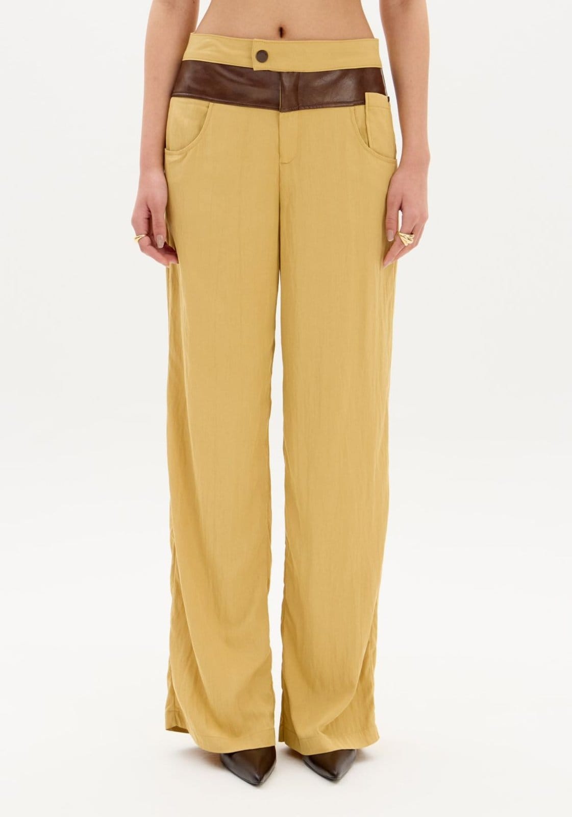 Vista 2 Calça Wide Leg Cintura édia Bicolor My Favorite Things bege