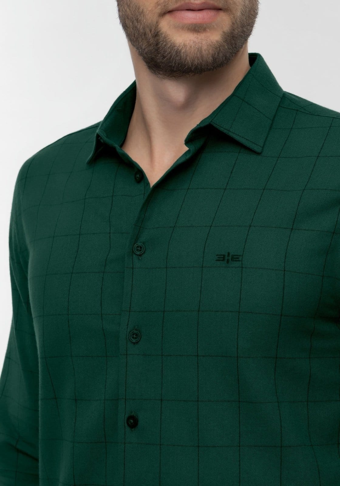Vista 2 Camisa Slim Fit Masculina De Mangas Longas Em Tecido Flanela Hangar 33 verde