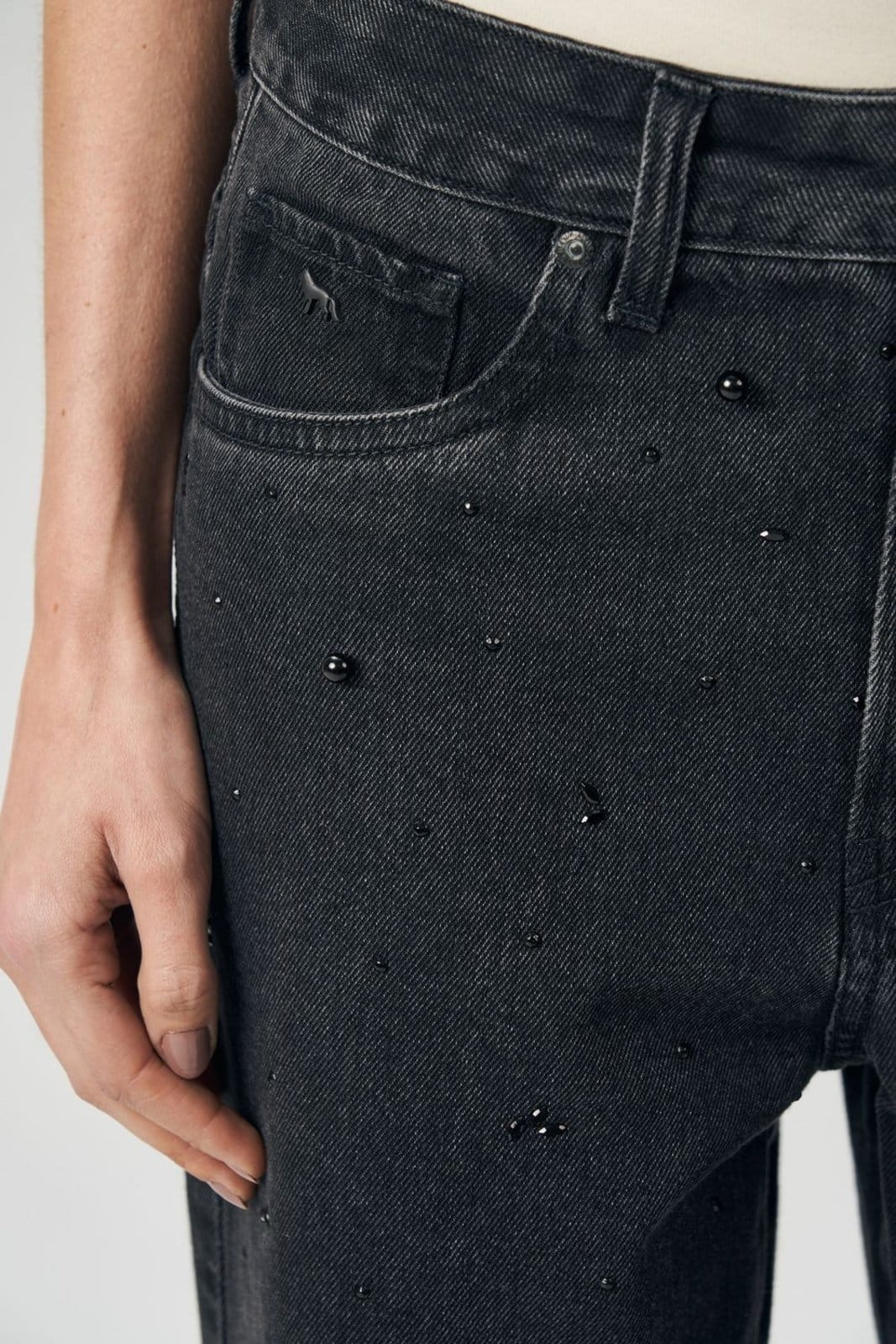 Vista 2 Calça Boyfriend Aplicações Feminina Acostamento ACT FEMININO jeans