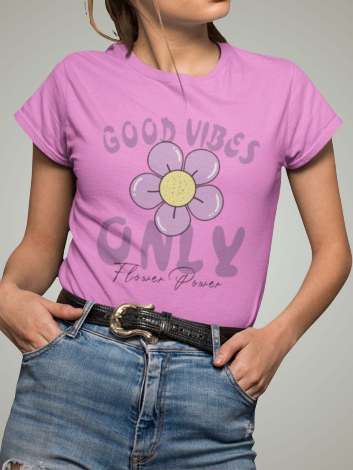 Camiseta Básica Feminina Flor Good Vibes Only