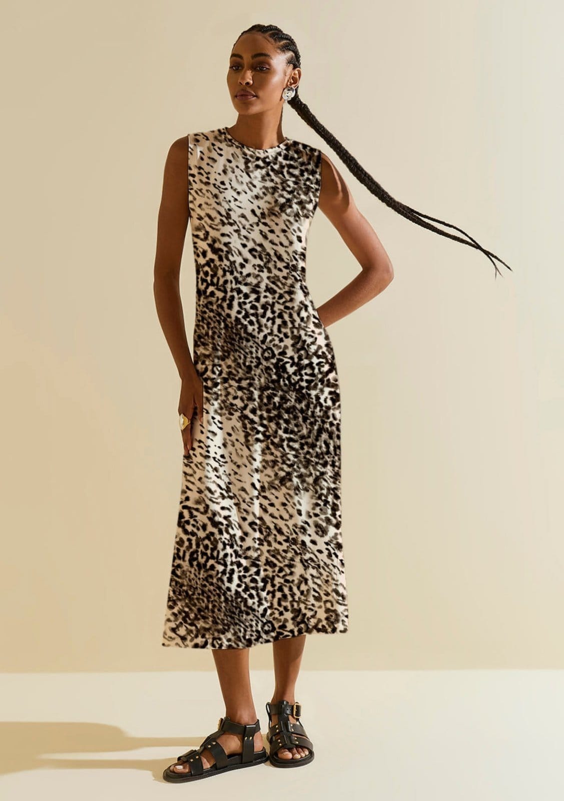 Vestido Morena Rosa Solto Decote Careca Sem Manga Midi Marrom