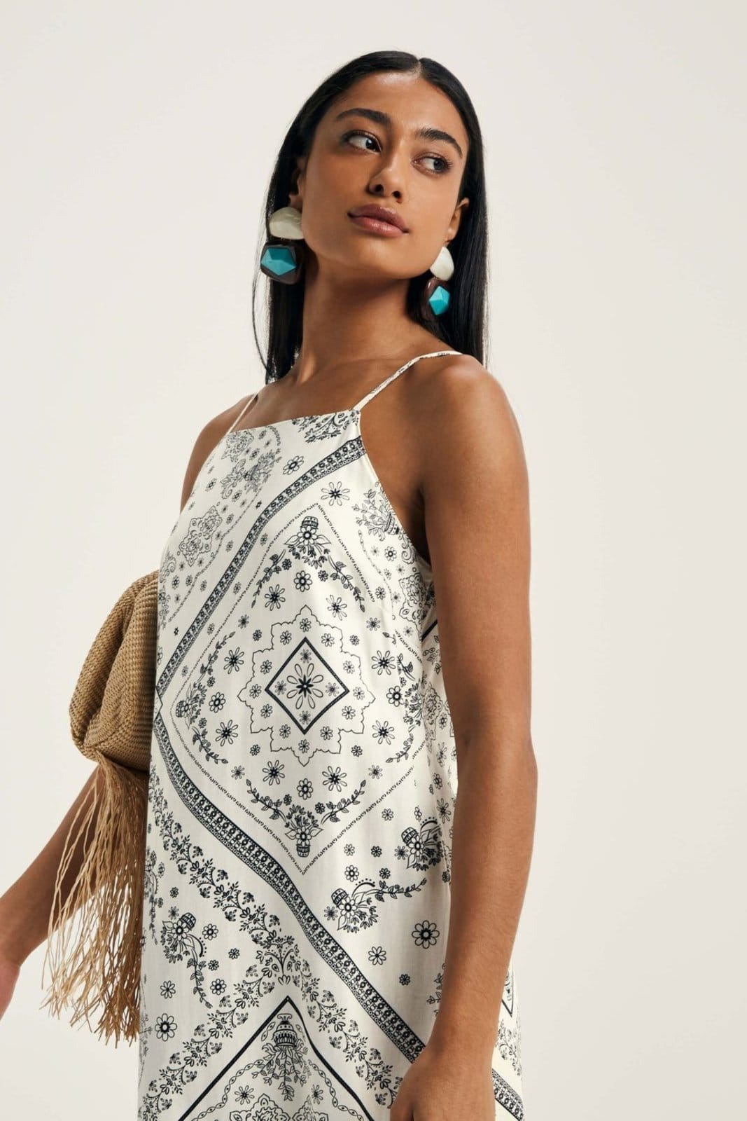 Vista 2 Vestido Feminino Midi Longo Estampado Marialícia Marialícia bege