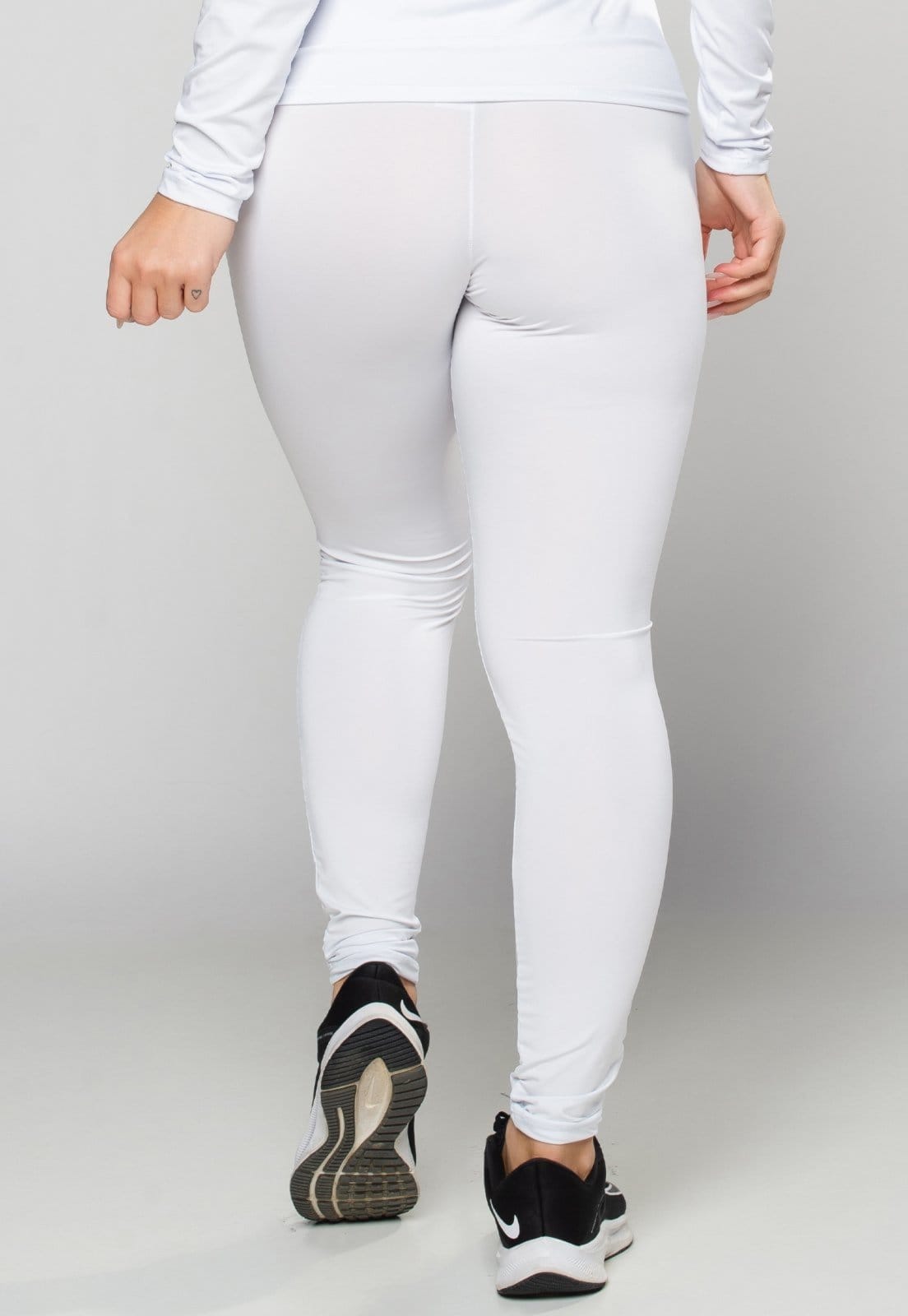 Vista 2 Meia Calça Térmica MVB Modas Segunda Pele Feminina Proteção Uv Mvb Modas branco