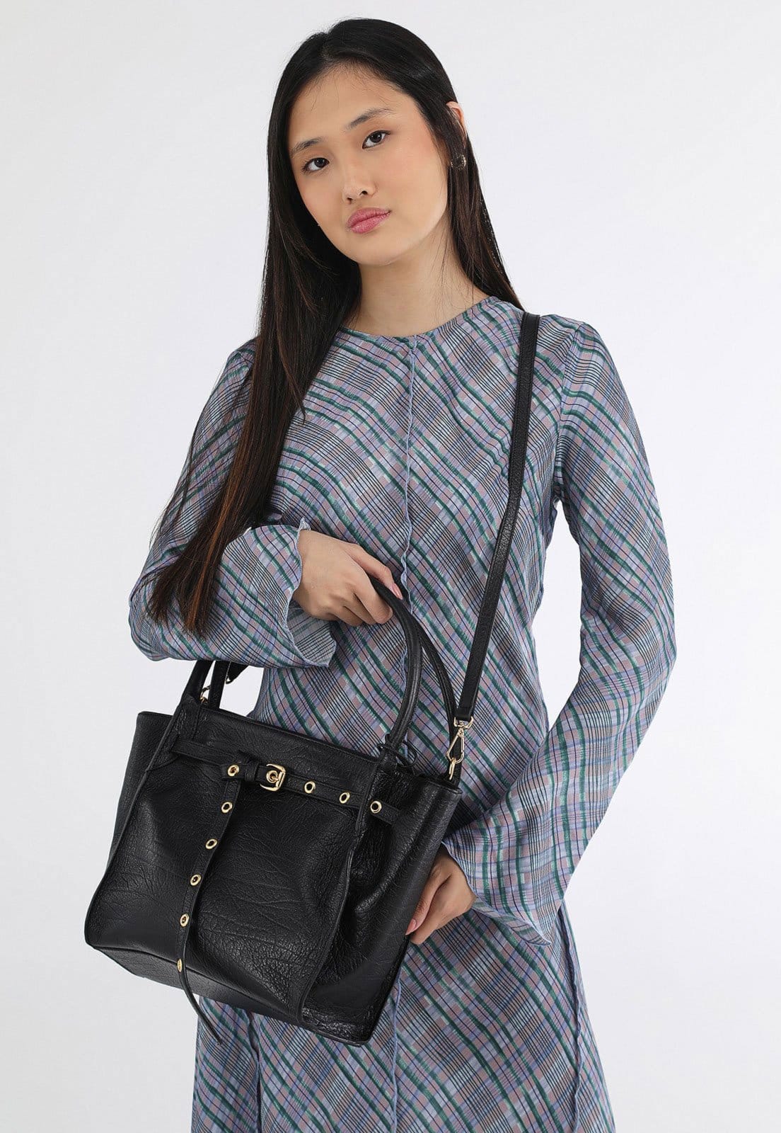 Bolsa Tiracolo Luiza Barcelos Alça Dupla Preta