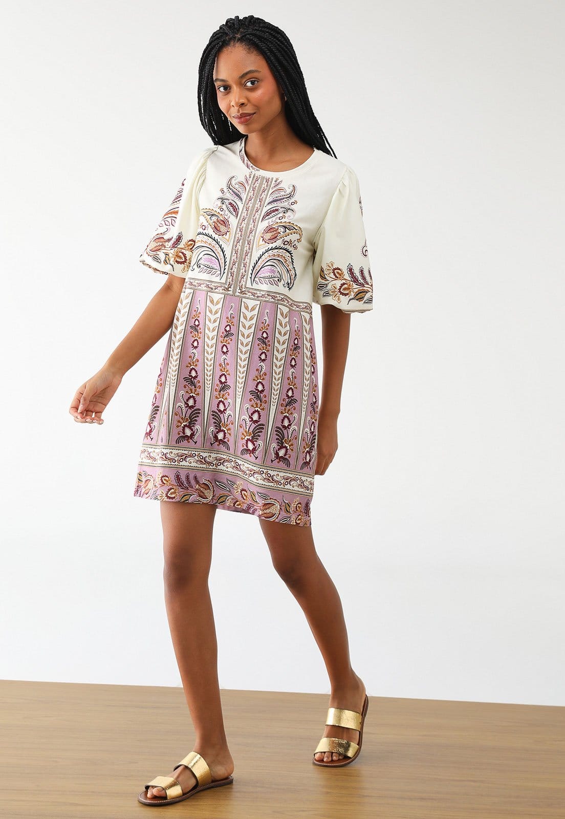 Vista 2 Vestido FARM Curto Tshirt Mg Fofa Ananda Off-White FARM off-white white