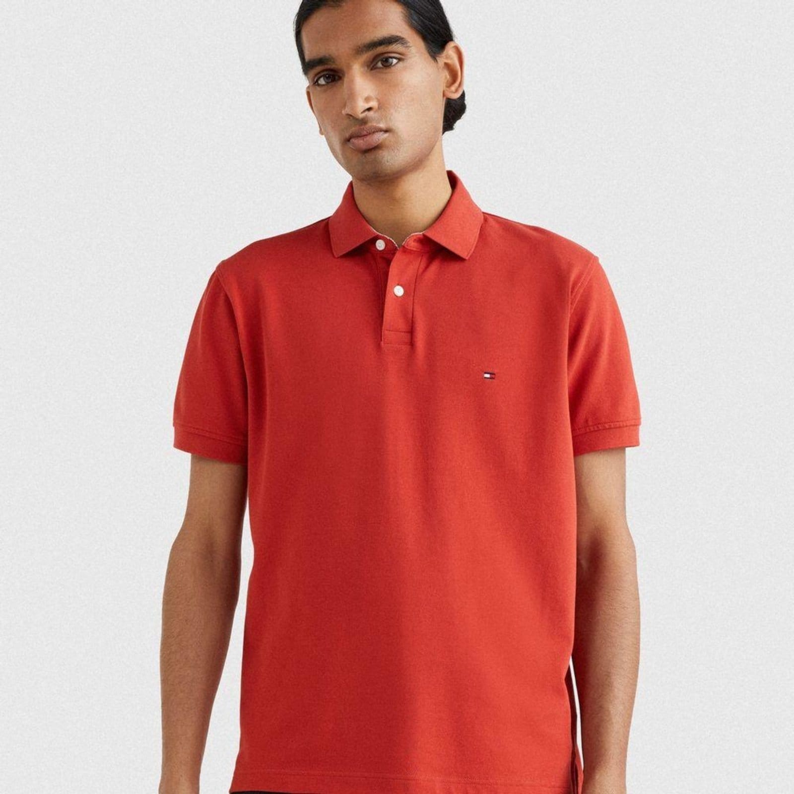 Vista principal Polo Tommy Hilfiger Clásssica 1985 Refular Fit Vermelha Tommy Hilfiger vermelho