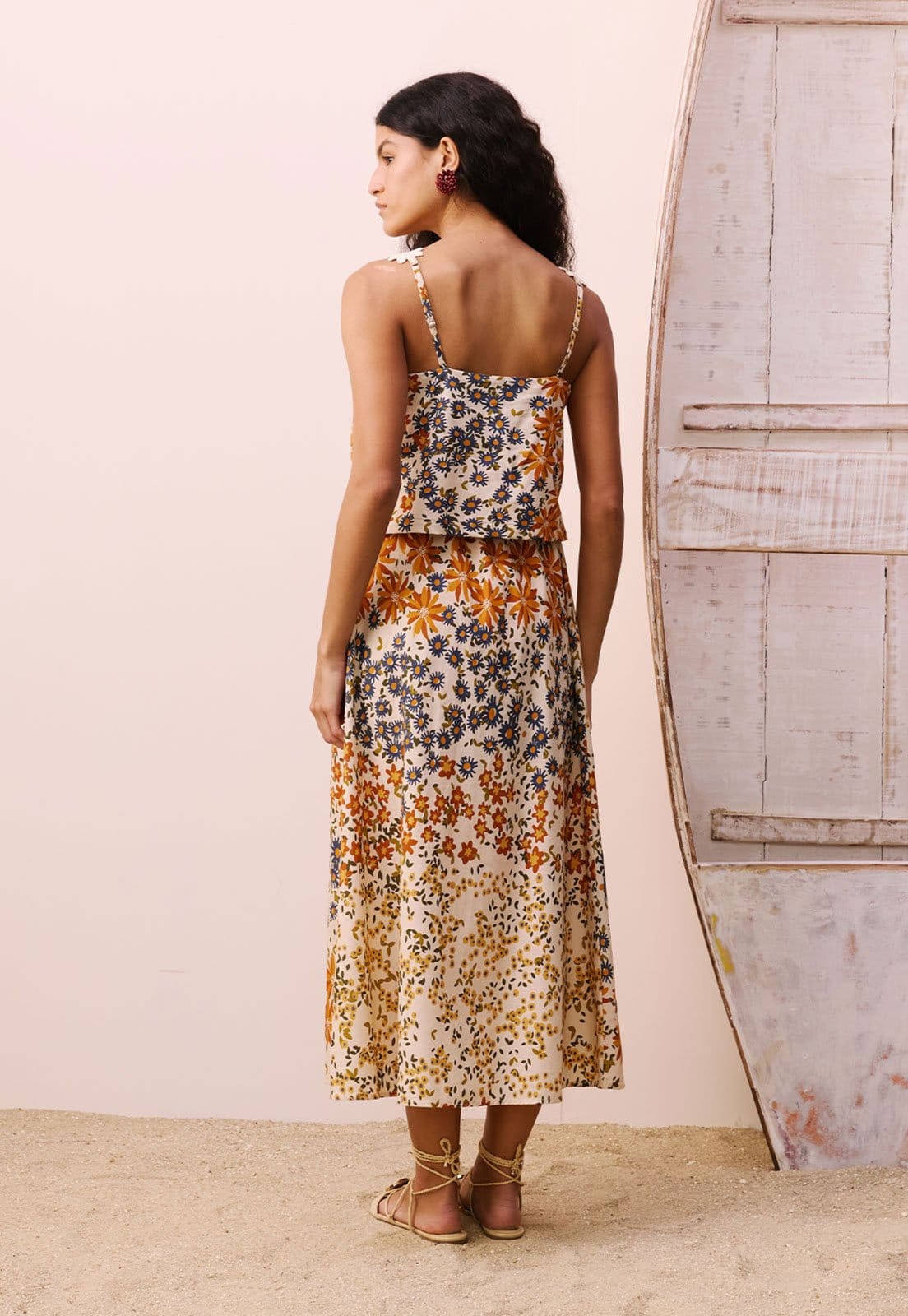 Vista 2 Saia CaCay Midi Cós Elástico Off-White CaCay off-white white