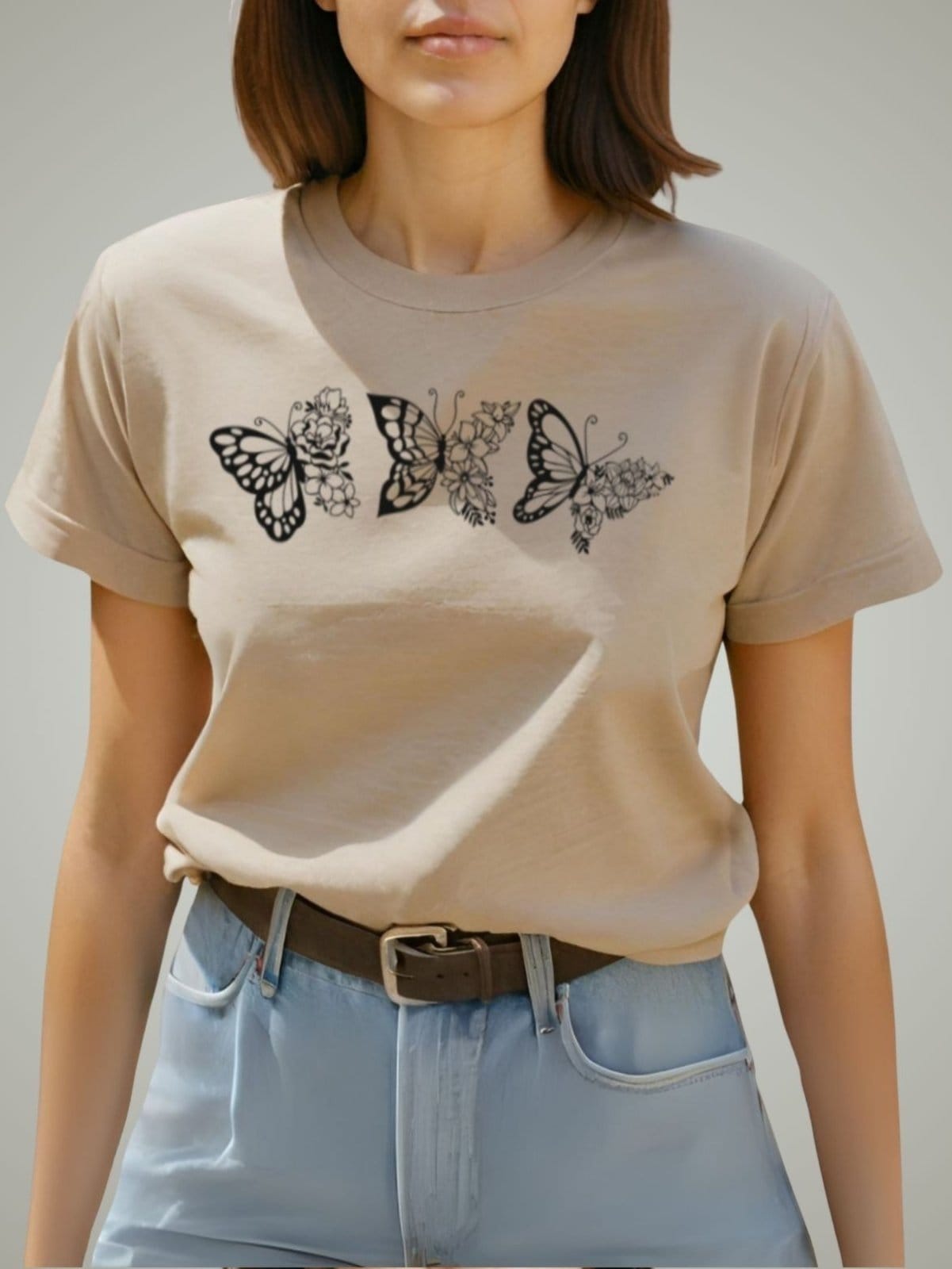 Camiseta Feminina T-shirt Plus Size GuGi Borboletas Blusinha Baby Look Camisa Caqui