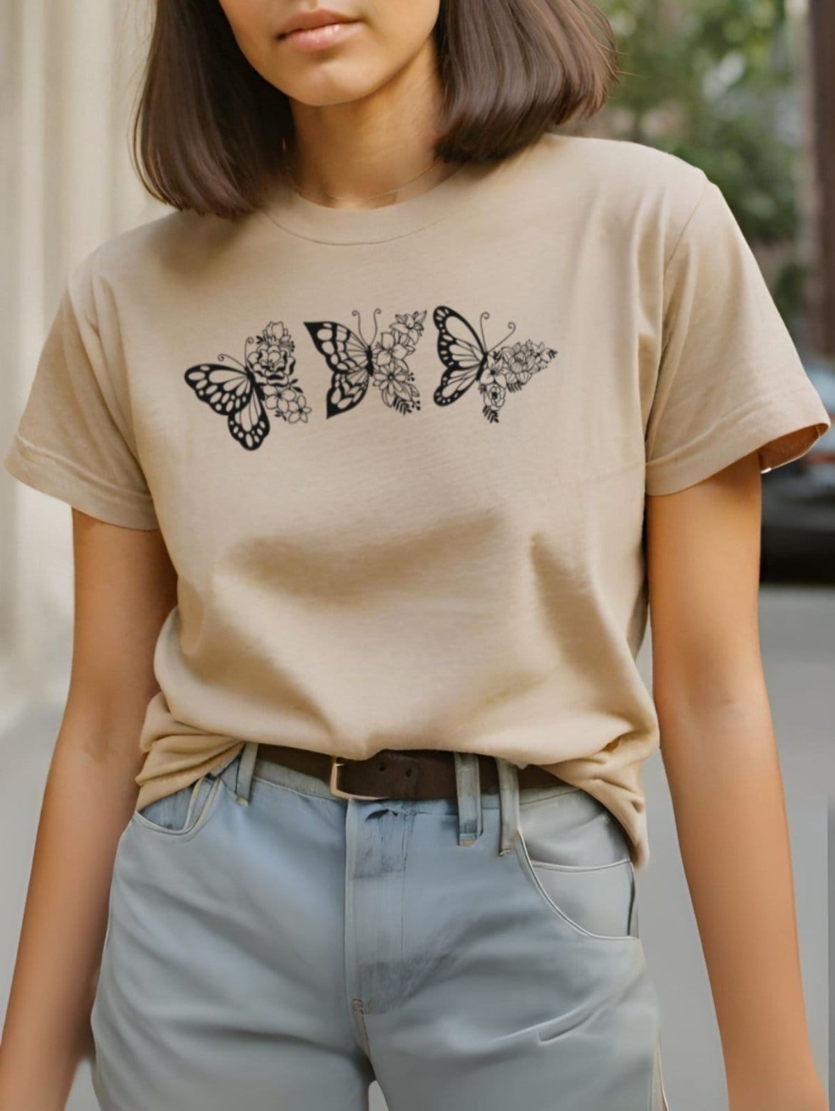 Camiseta Feminina T-shirt Plus Size GuGi Borboletas Blusinha Baby Look Camisa Caqui - 2