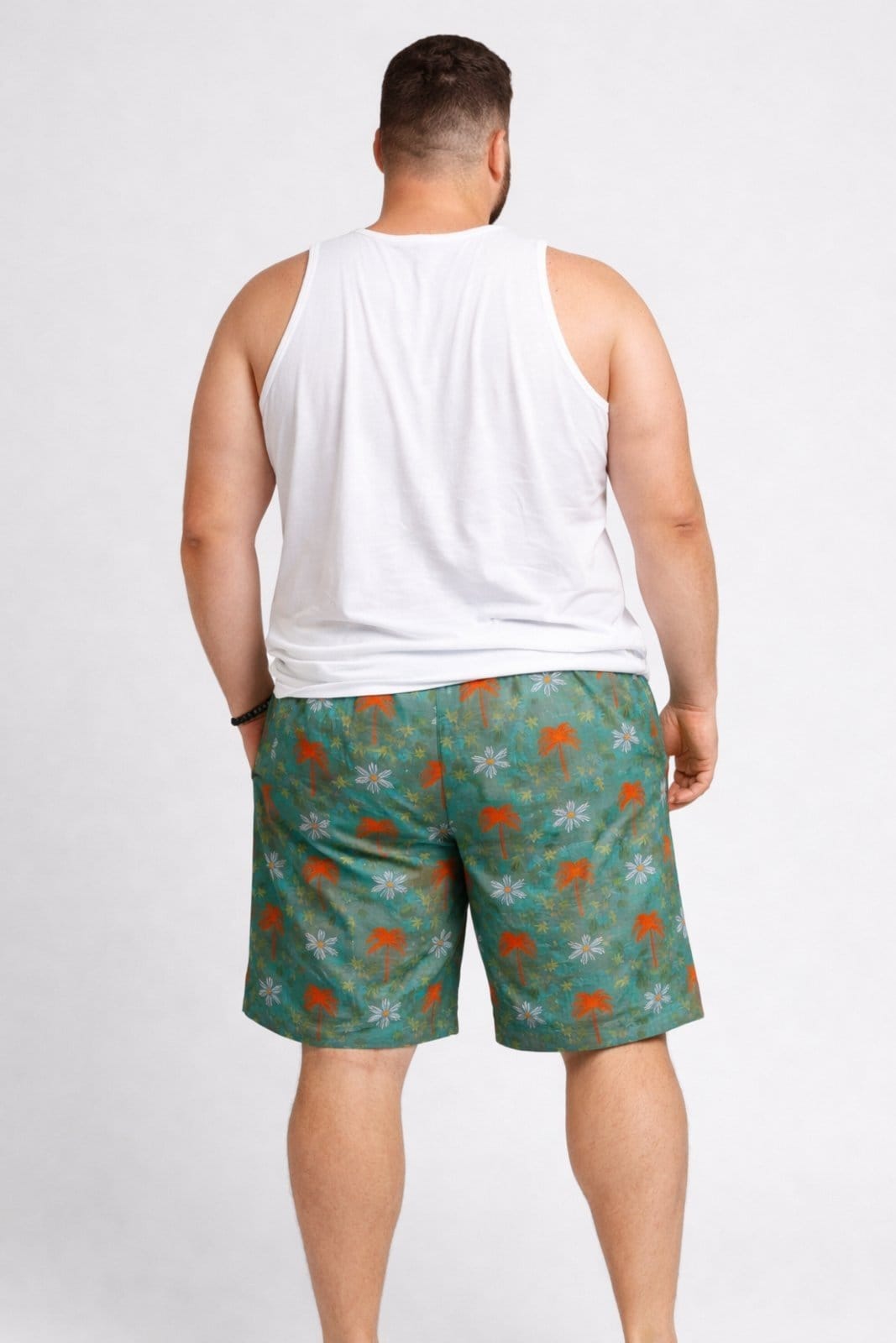 Vista 2 Bermuda Plus Size D Bell Outlet Fashion Estampa Ilha Verde D BELL OUTLET FASHION verde oliva