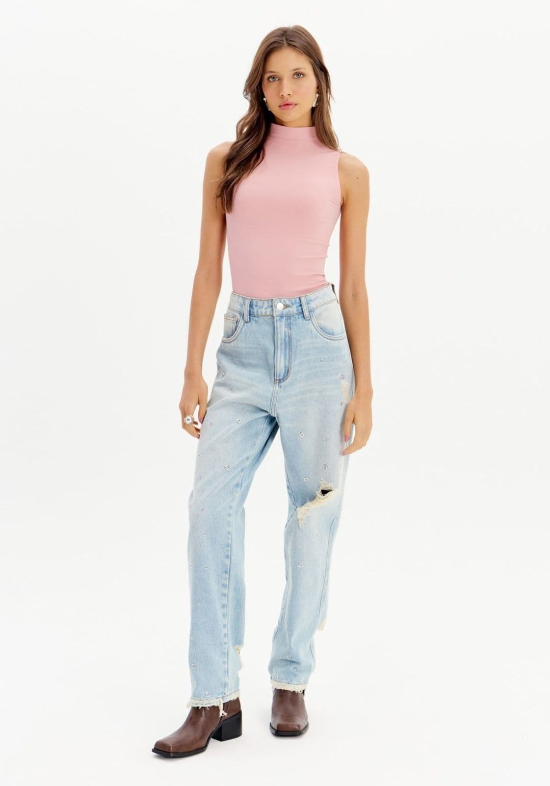 Calça Jeans Tapered Com Aplicações