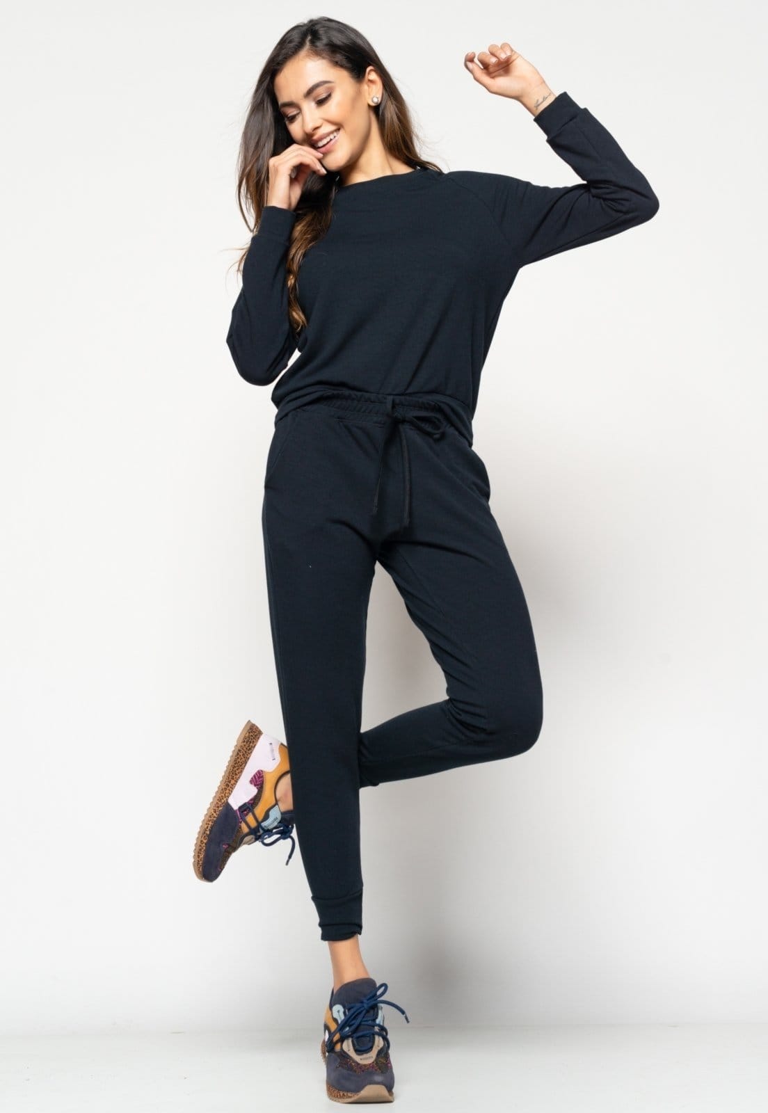 Conjunto Salvatore Comfy Com Casaco Gola Canoa e Jogger Moletinho