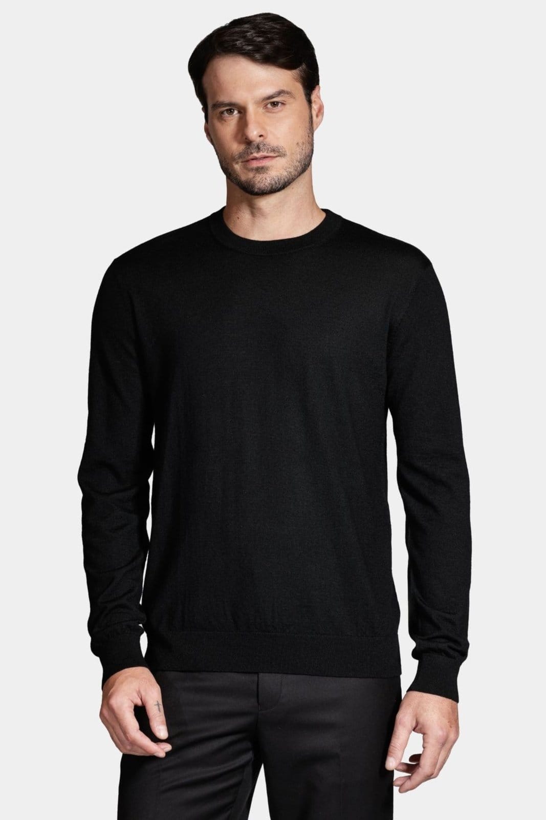 Vista principal Tricot Aramis Manga Longa Gola Careca Lã Merino Aramis preto