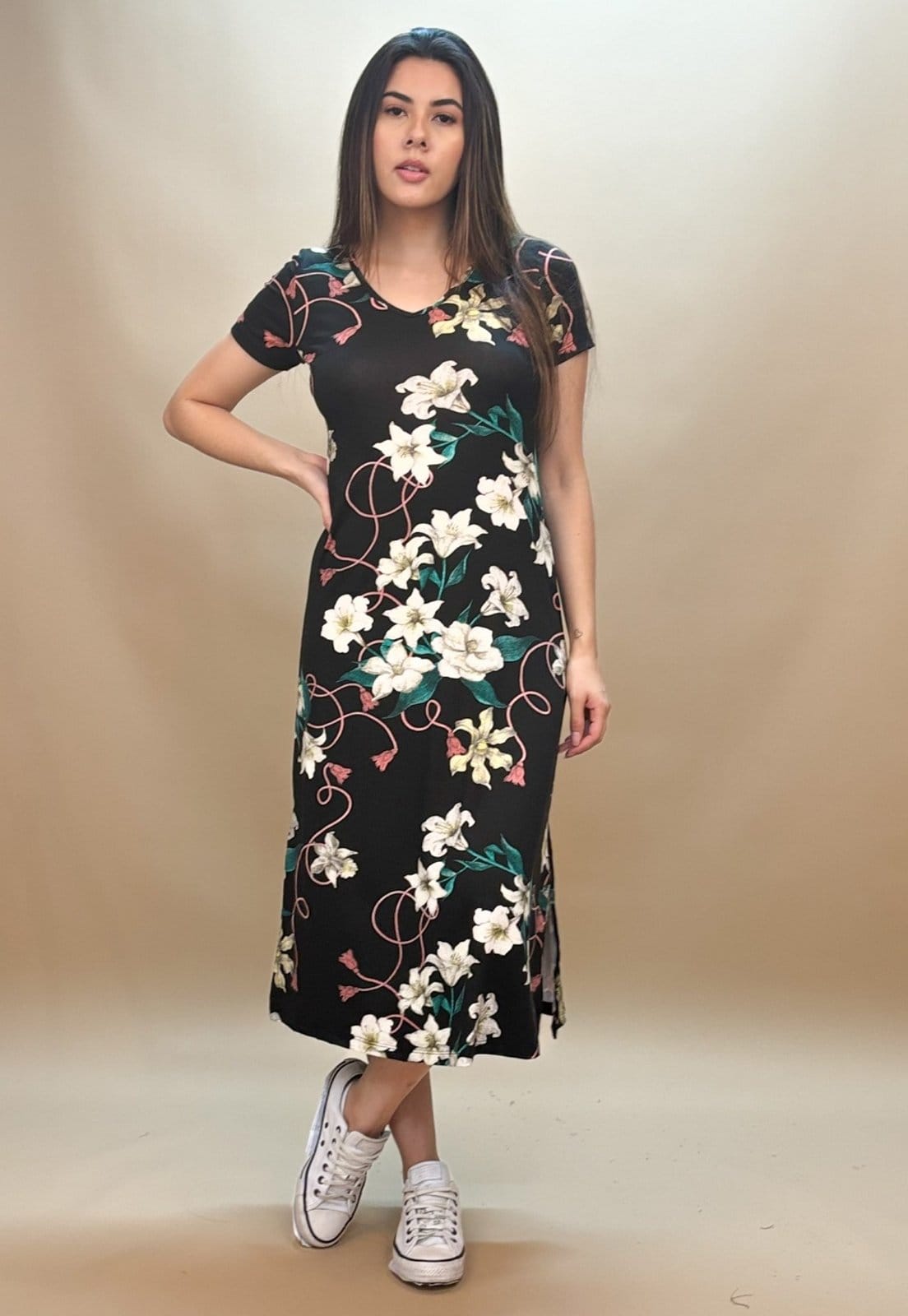 Vista 2 Vestido Midi Malha Gola V Manga Curta Estampa Cabanafree floral/preto