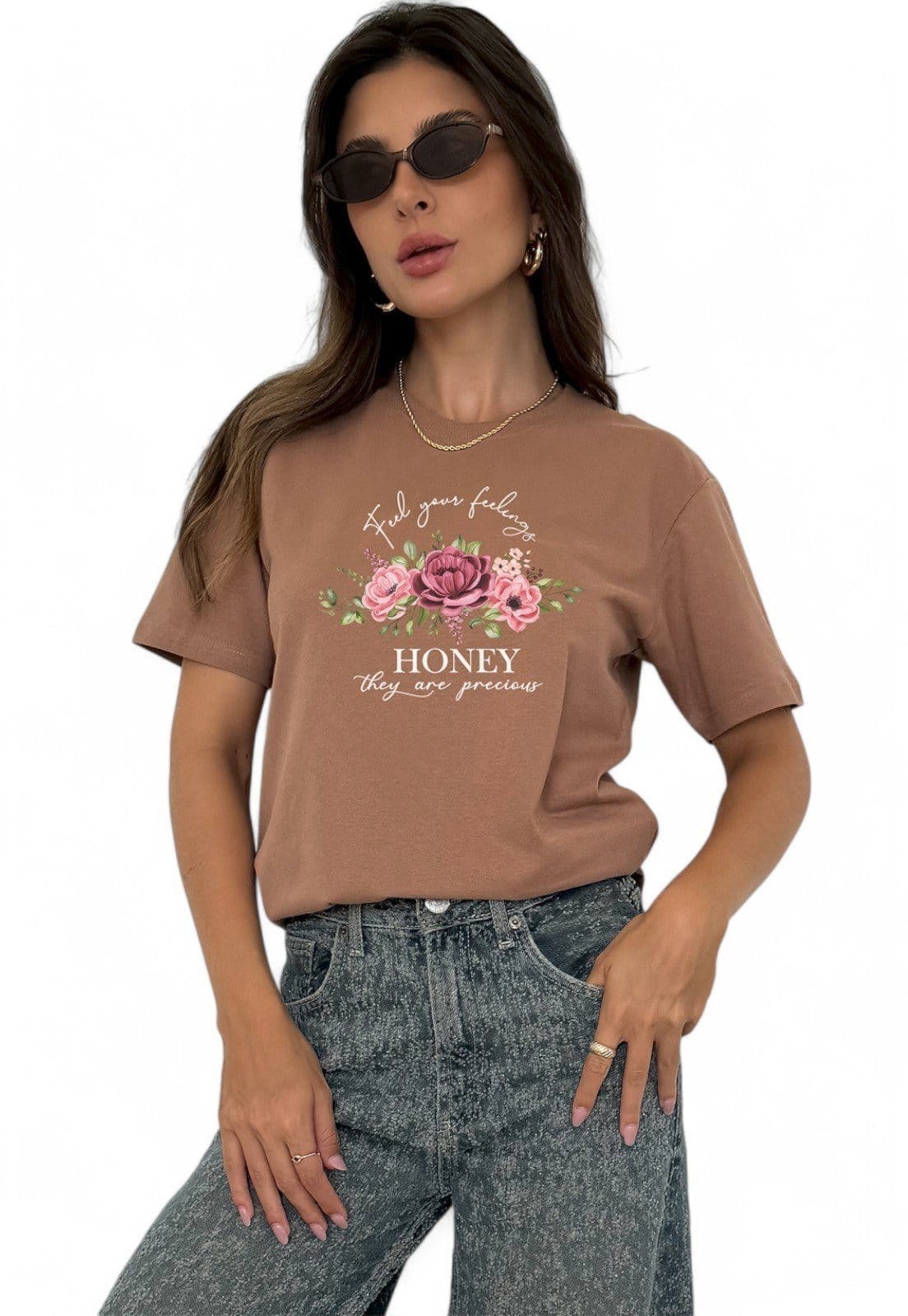 Camiseta Cianias Marrom Estampa Honey