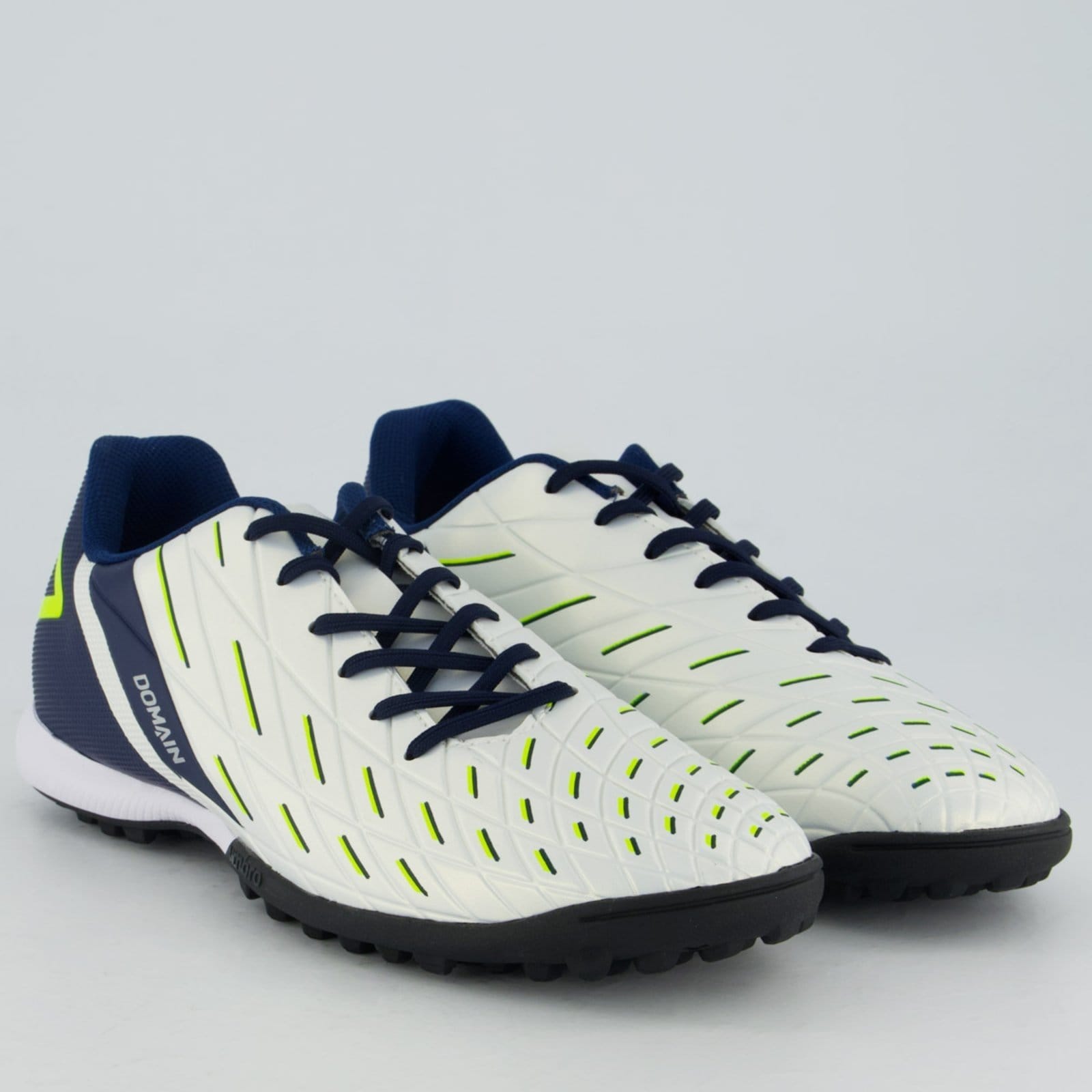 Vista 2 Chuteira Umbro Domain Society Branca Umbro branco