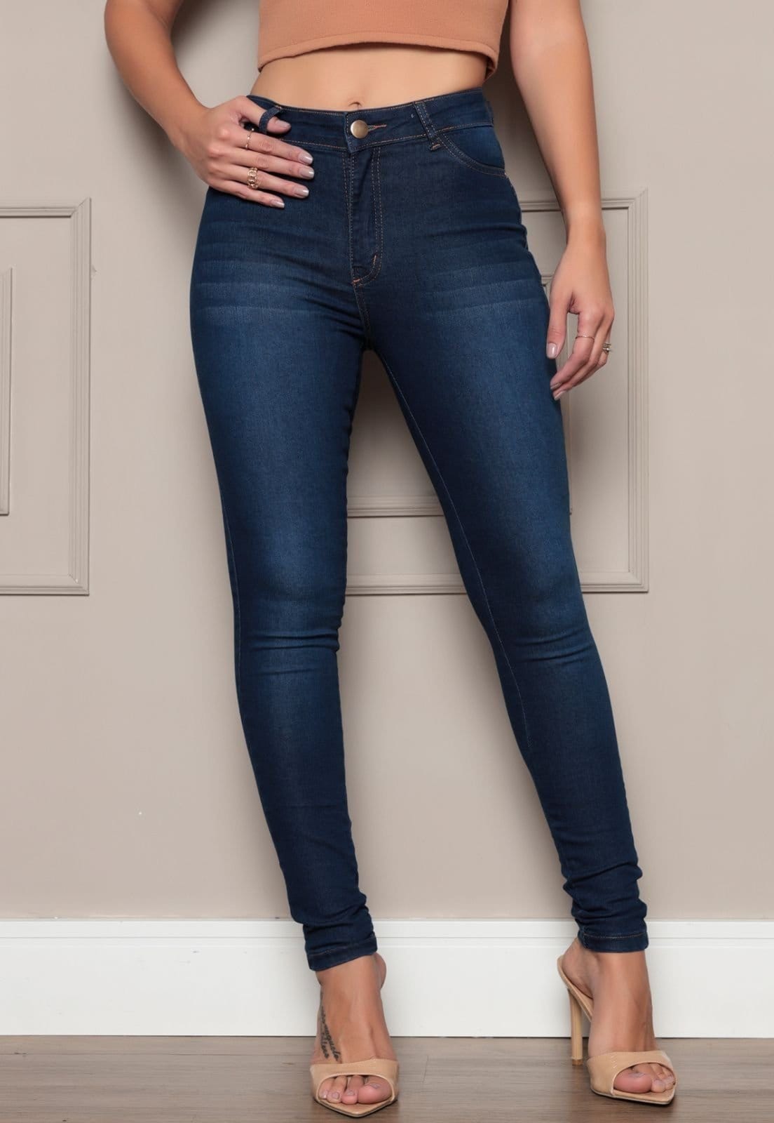 Calça Jeans Feminina SK JEANS Skinny Lavagem Escura