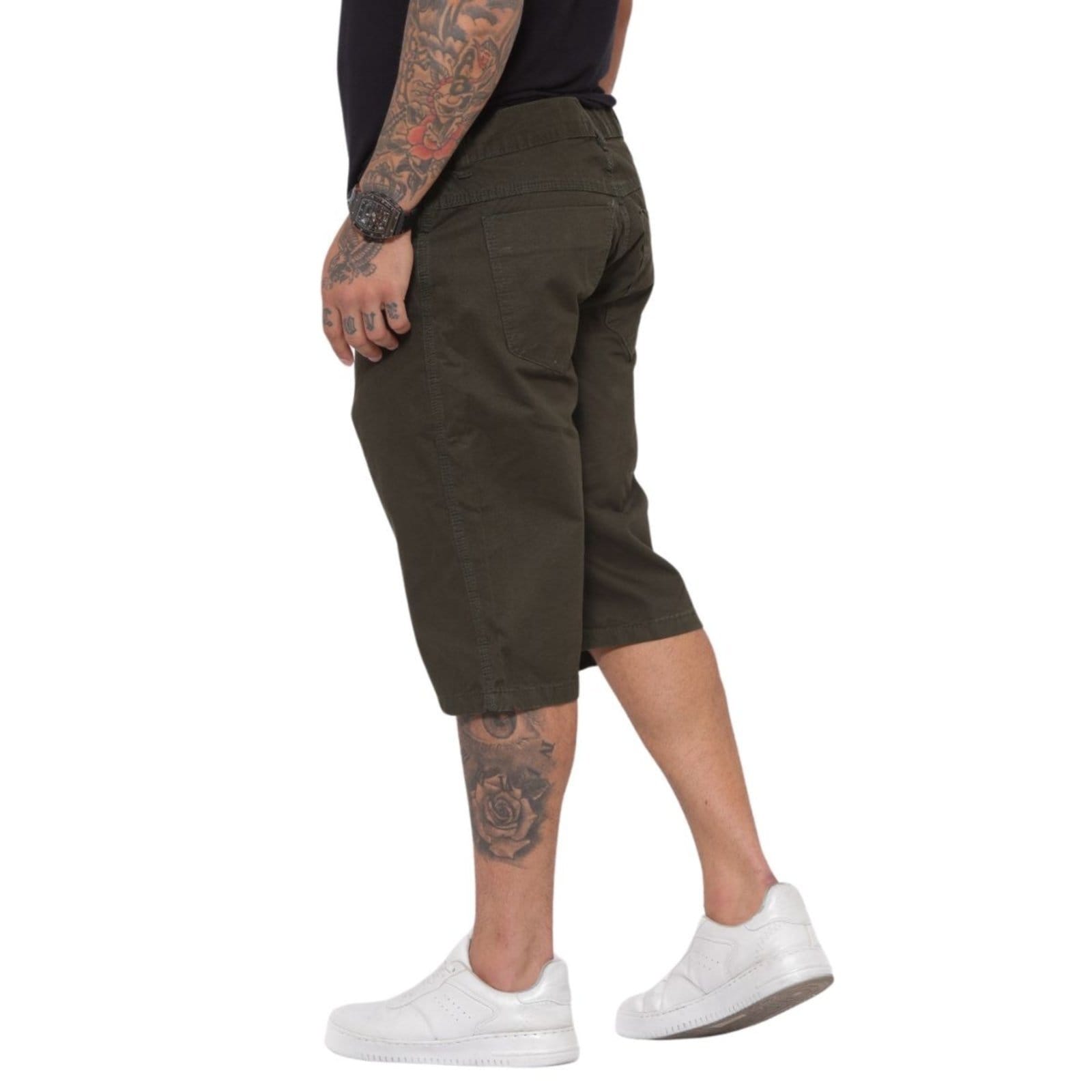 Vista 2 Bermuda Balão na Sarja Jeans Loka verde militar